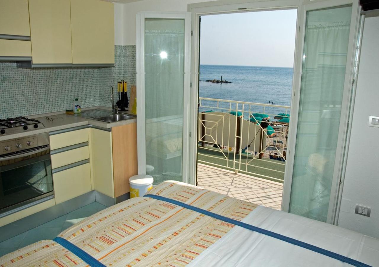 Suite with Sea View