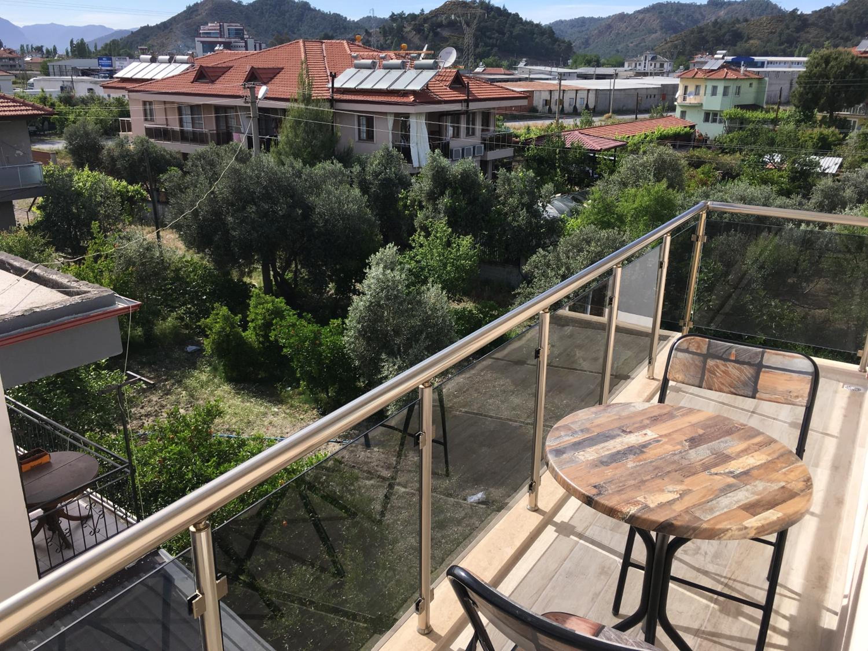 Apartment with Balcony - Photo 16