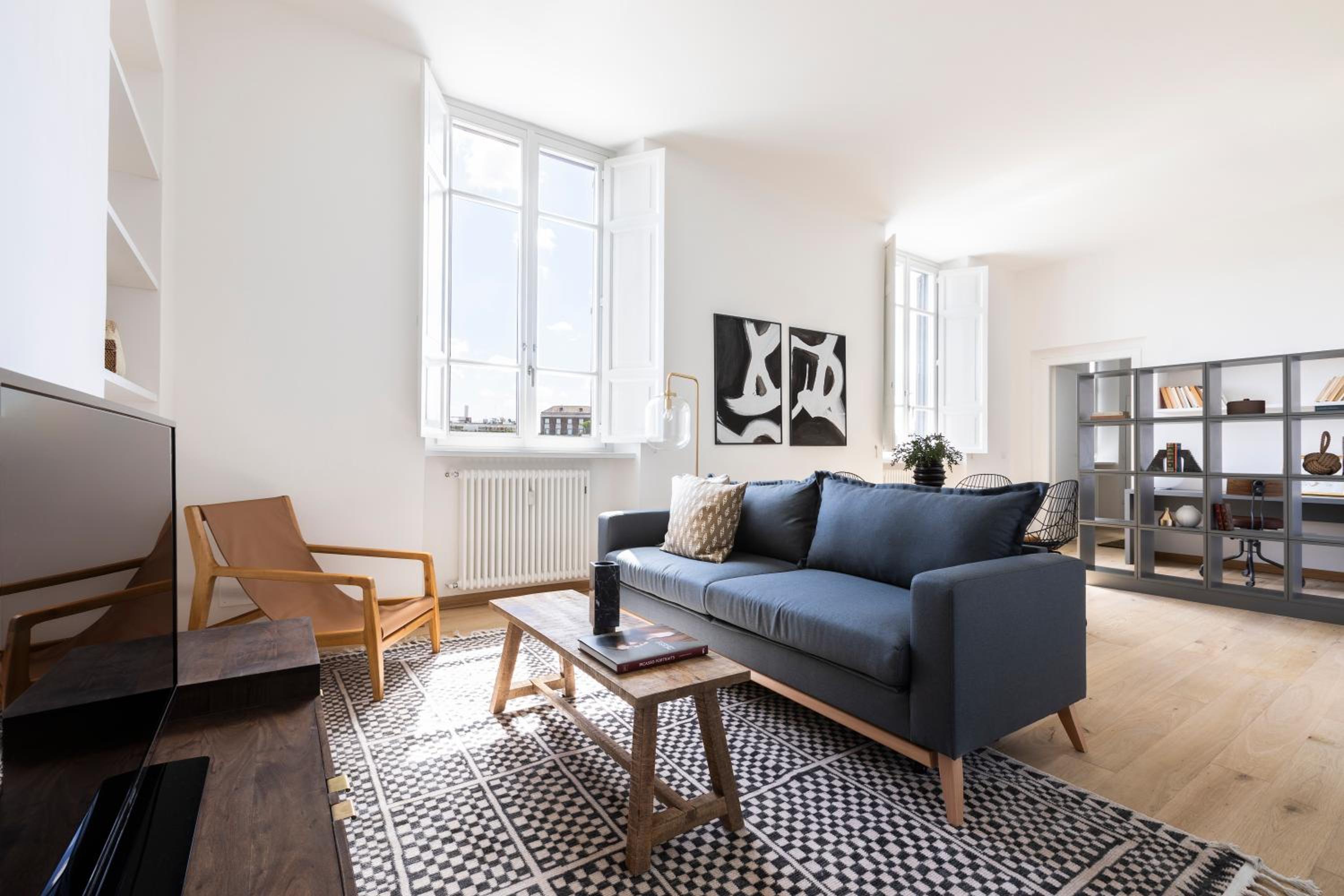 One-Bedroom Apartment