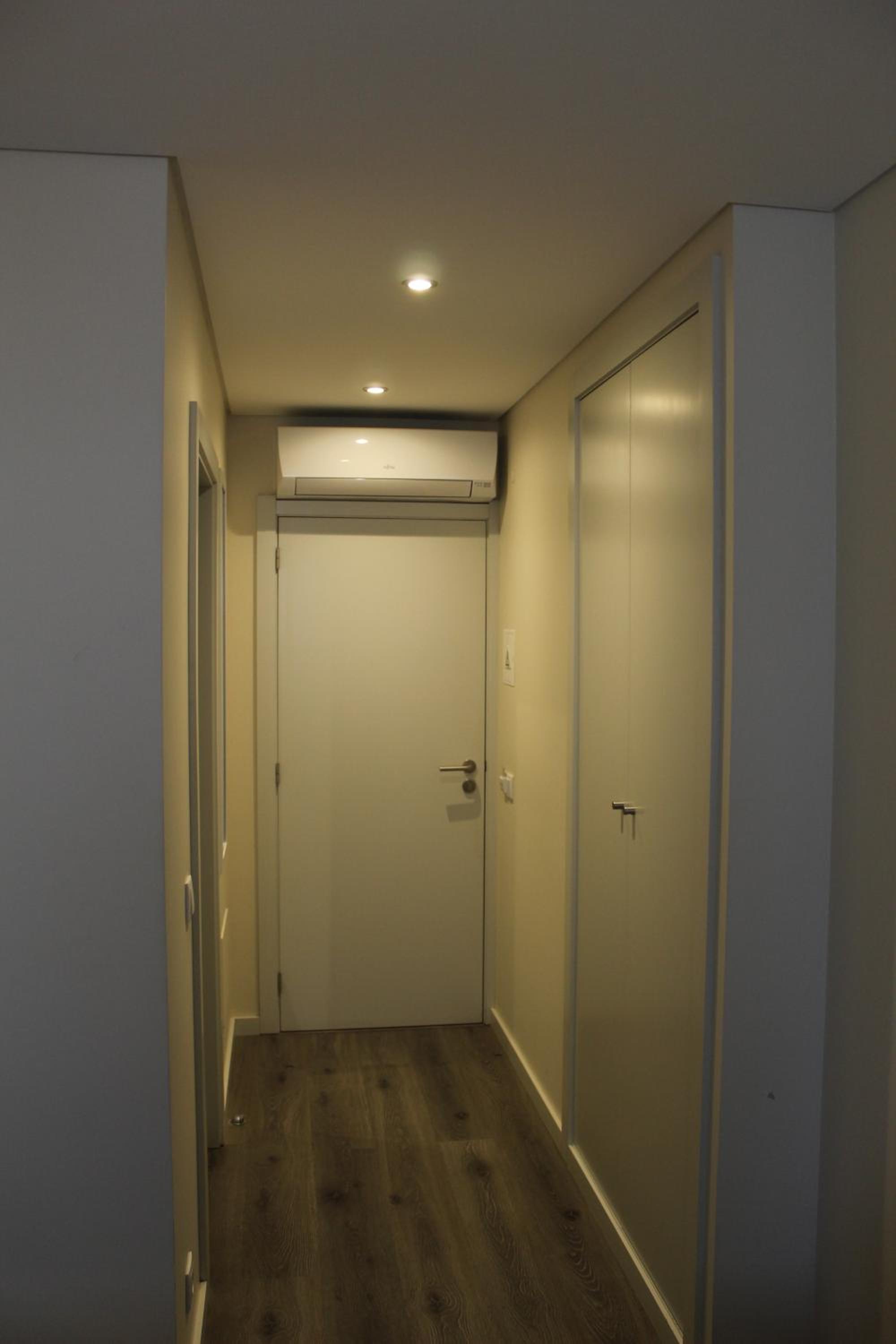 Twin Room - Photo 13