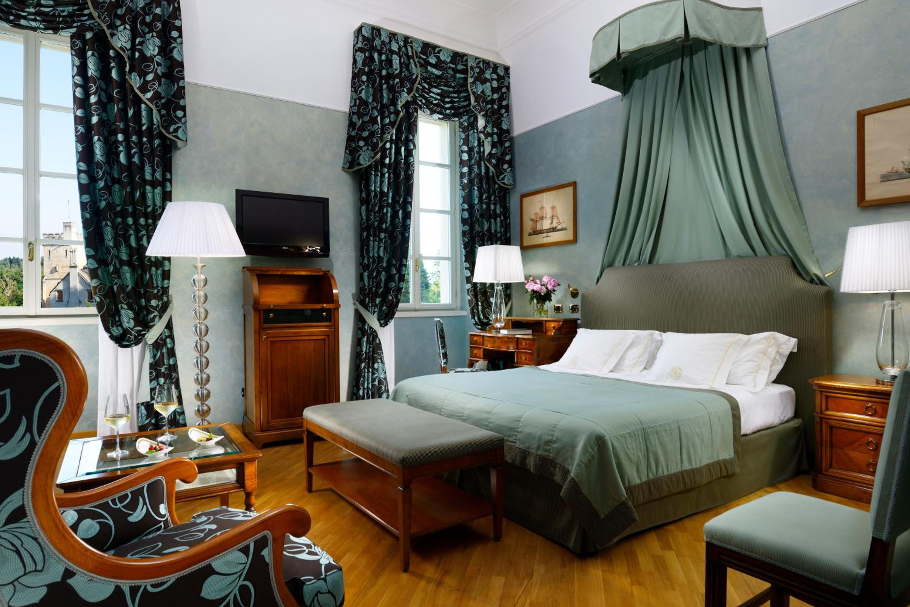 Junior Suite - Photo 1