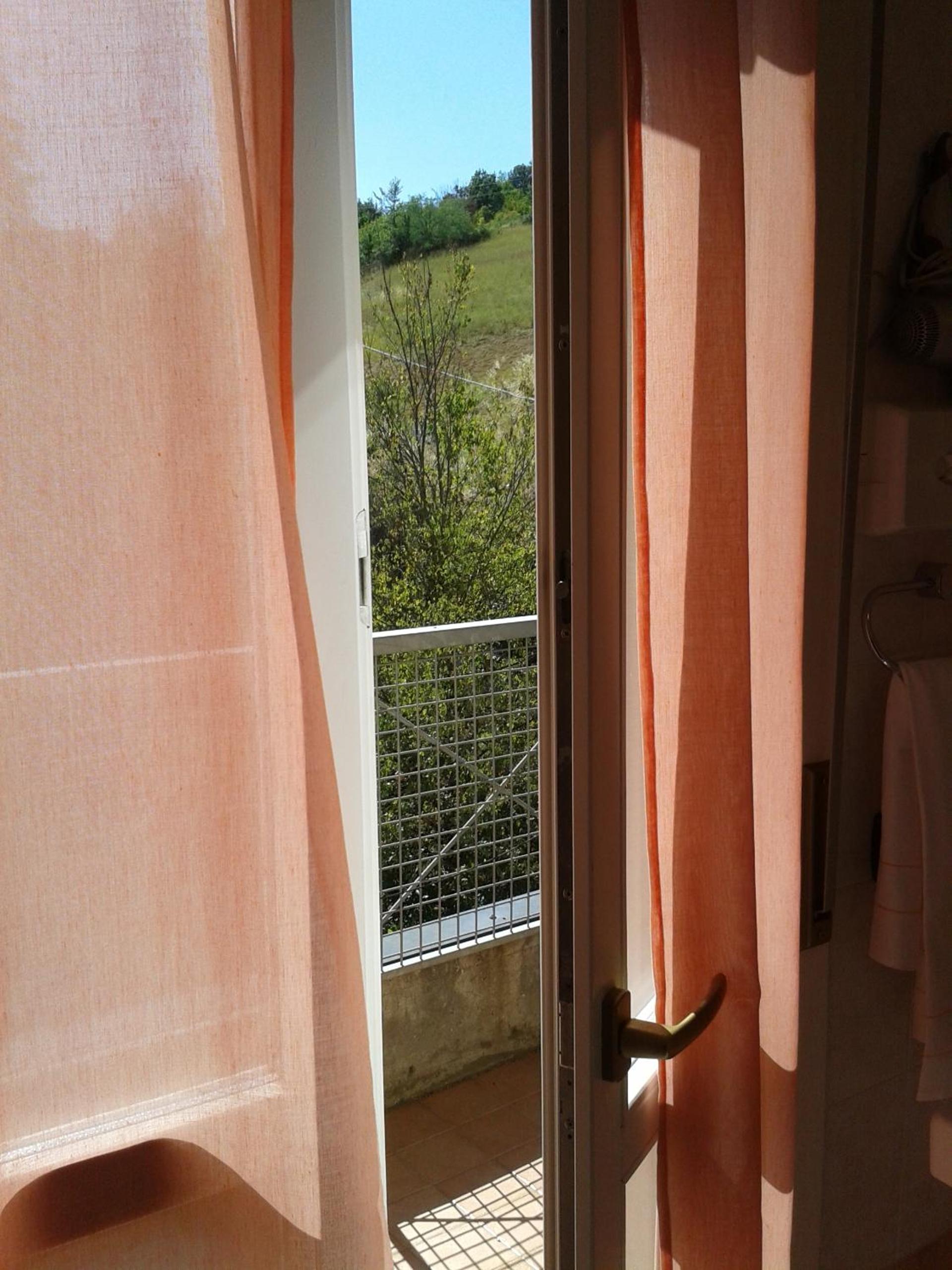 Classic Double or Twin Room - Photo 4