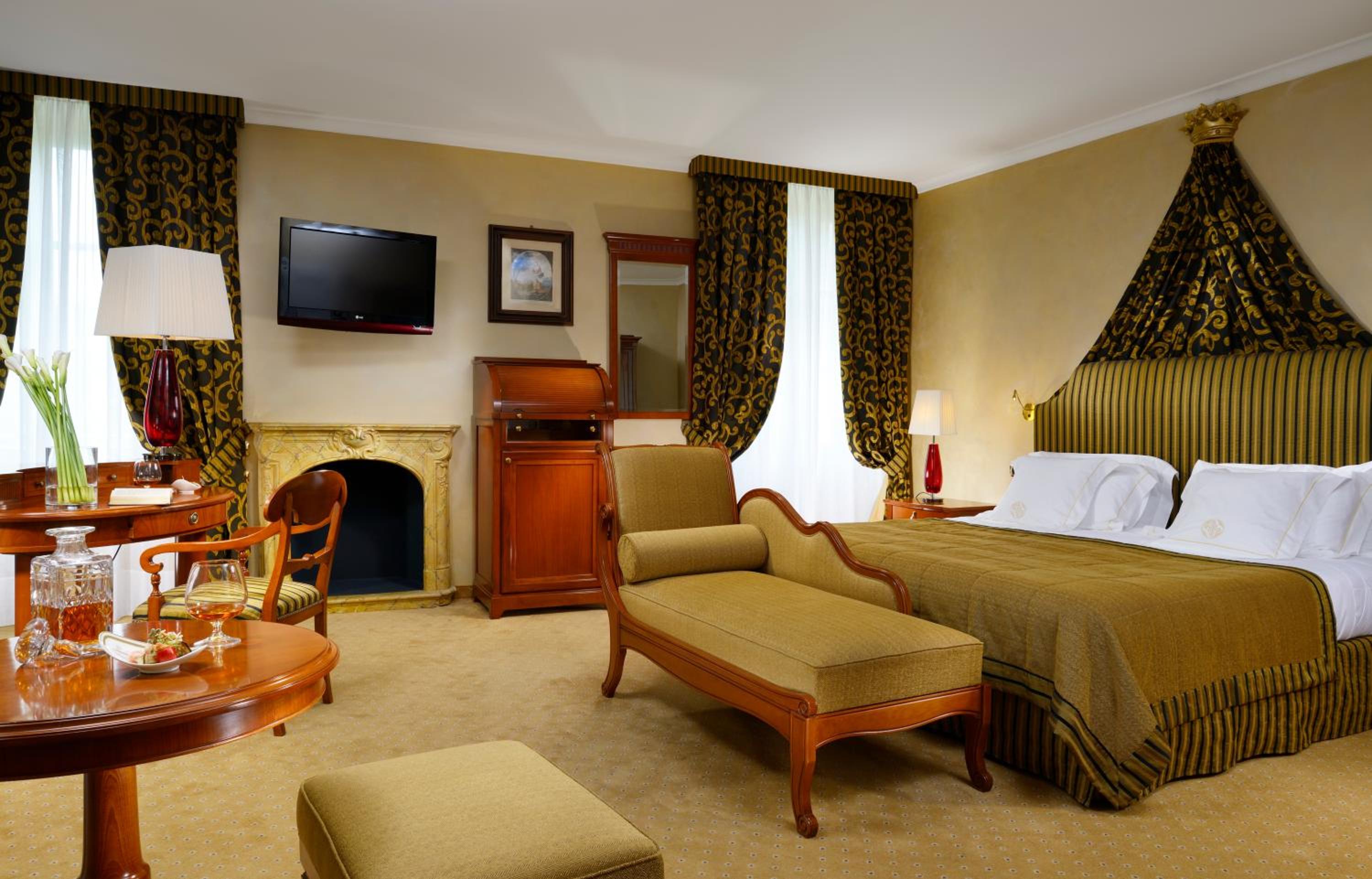 Junior Suite - Photo 16