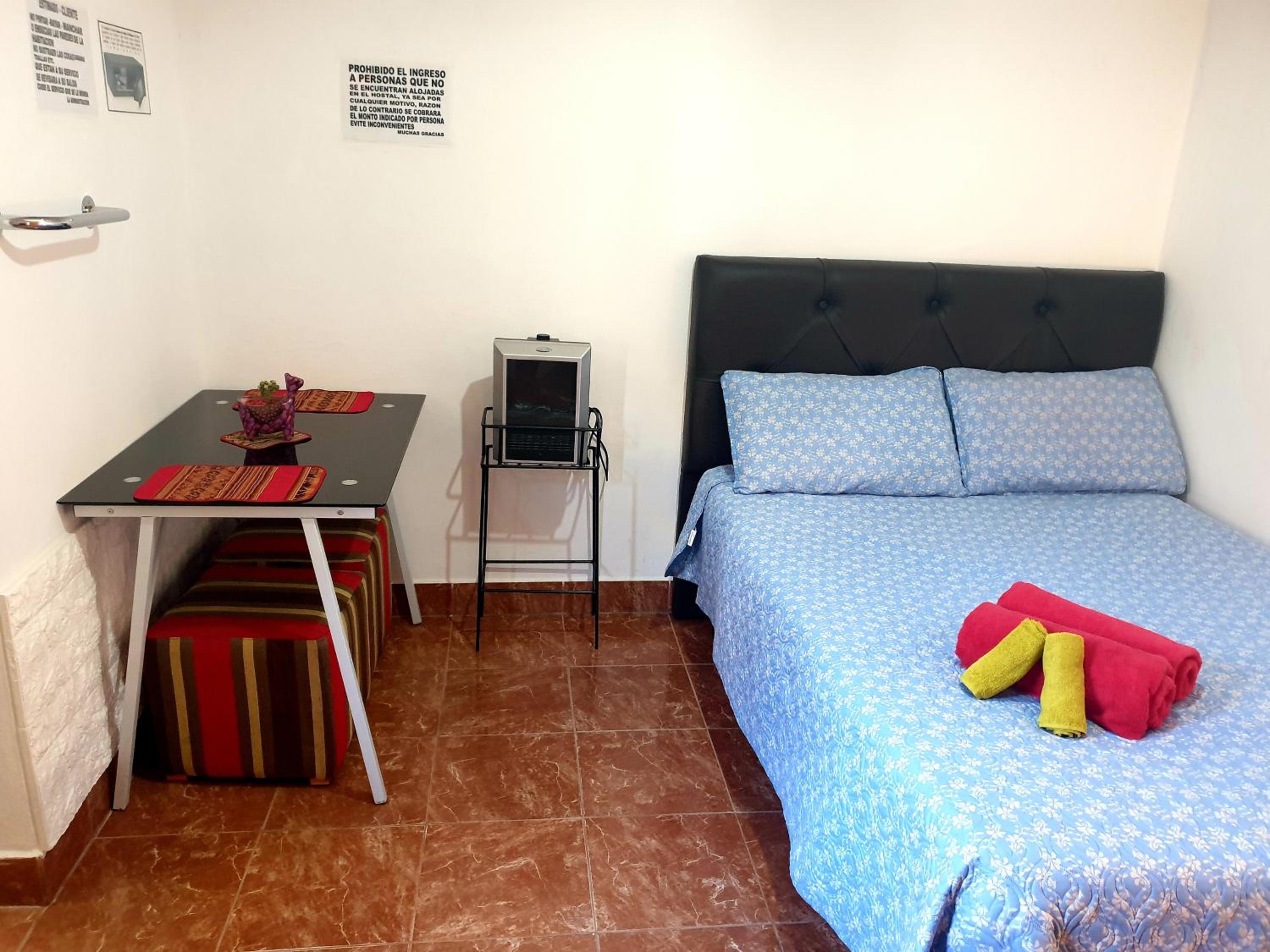 Double Room with Private Bathroom photo 3