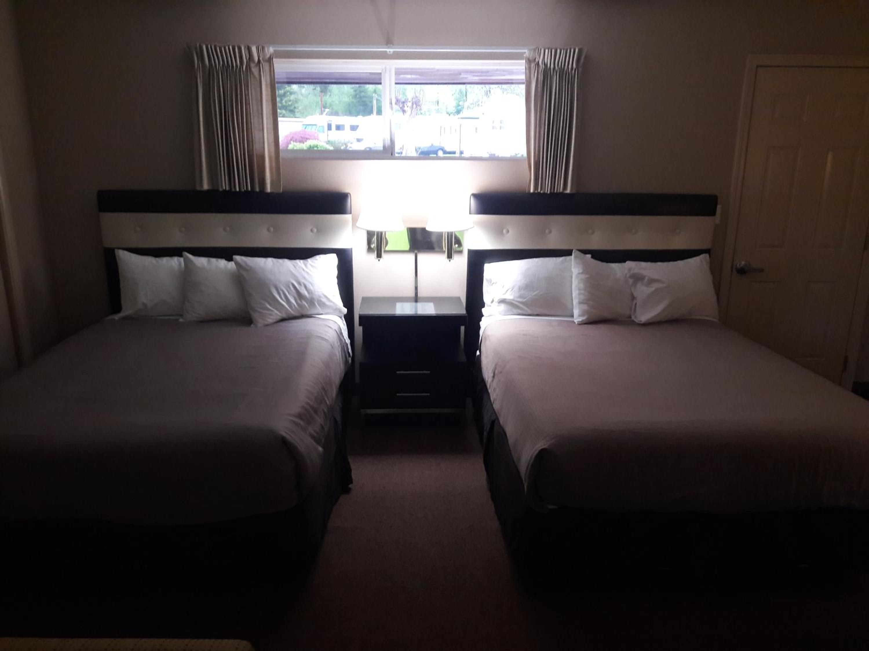 Double Room with Patio - Photo 1