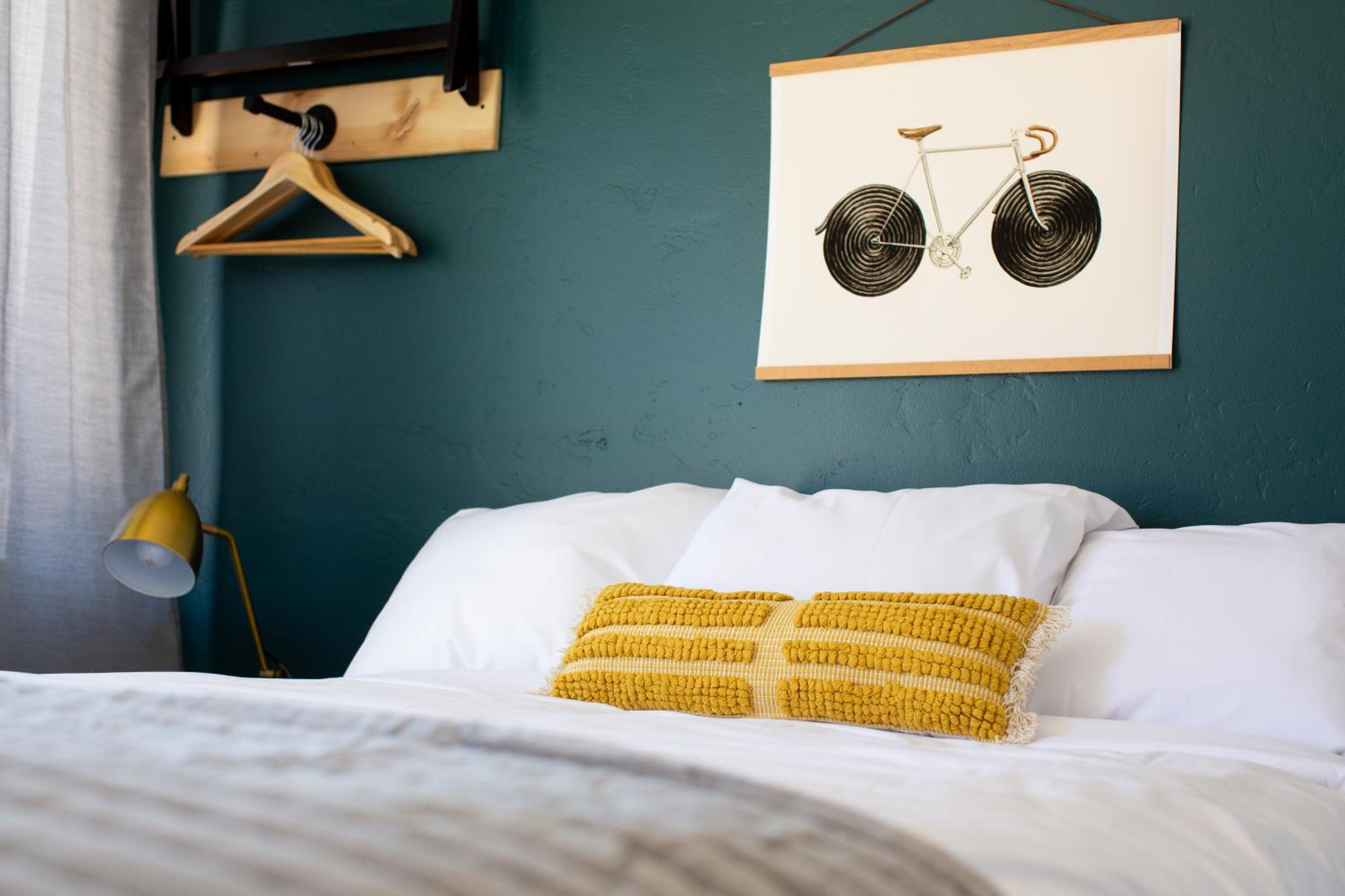 Double Room - Photo 8