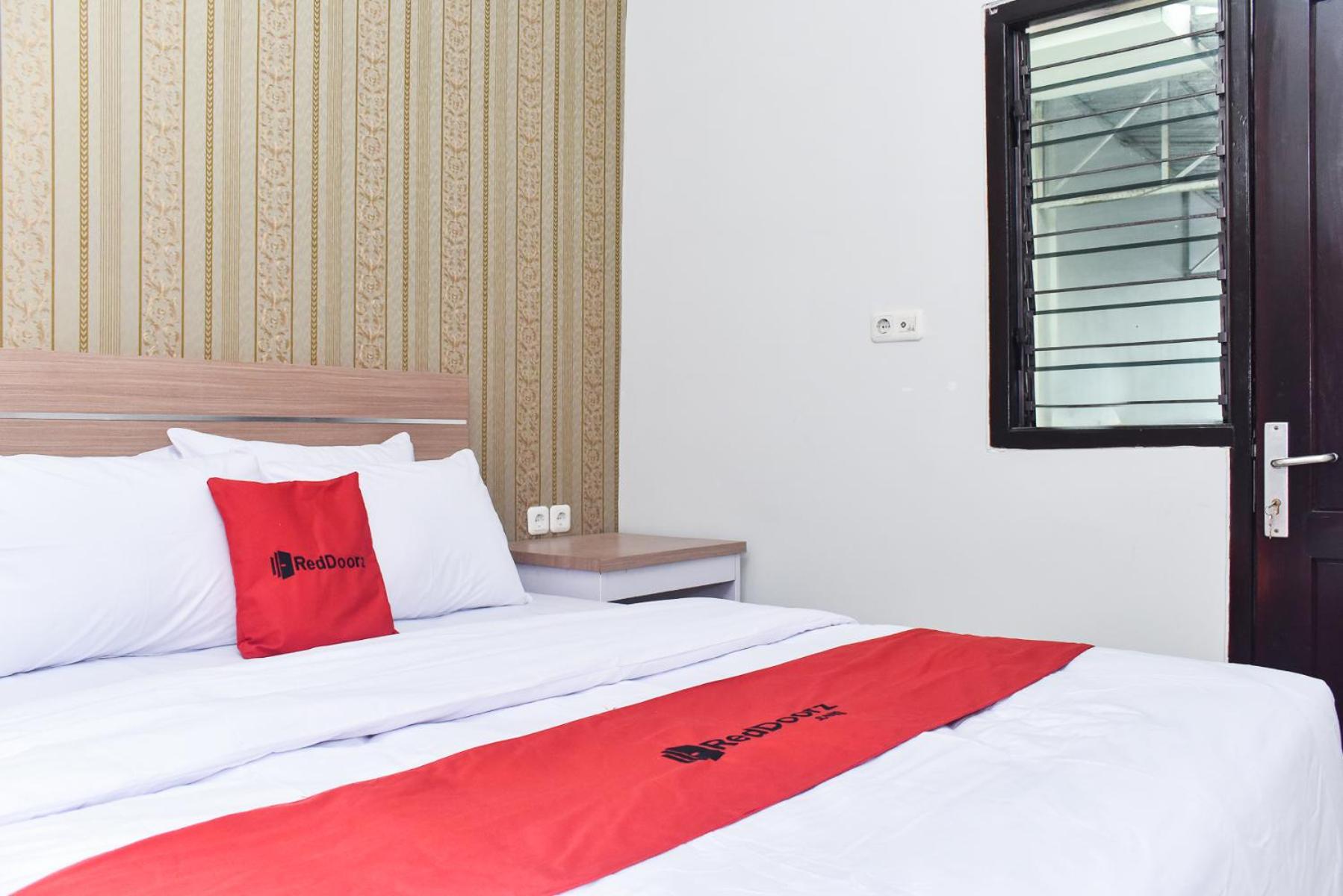 Double Room - Photo 5