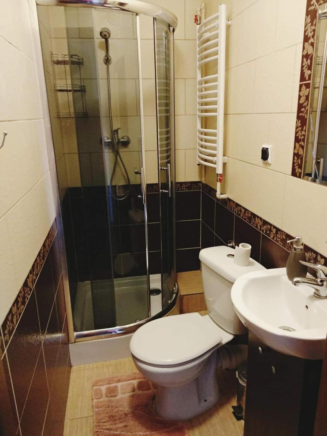 Standard Double or Twin Room - Photo 8