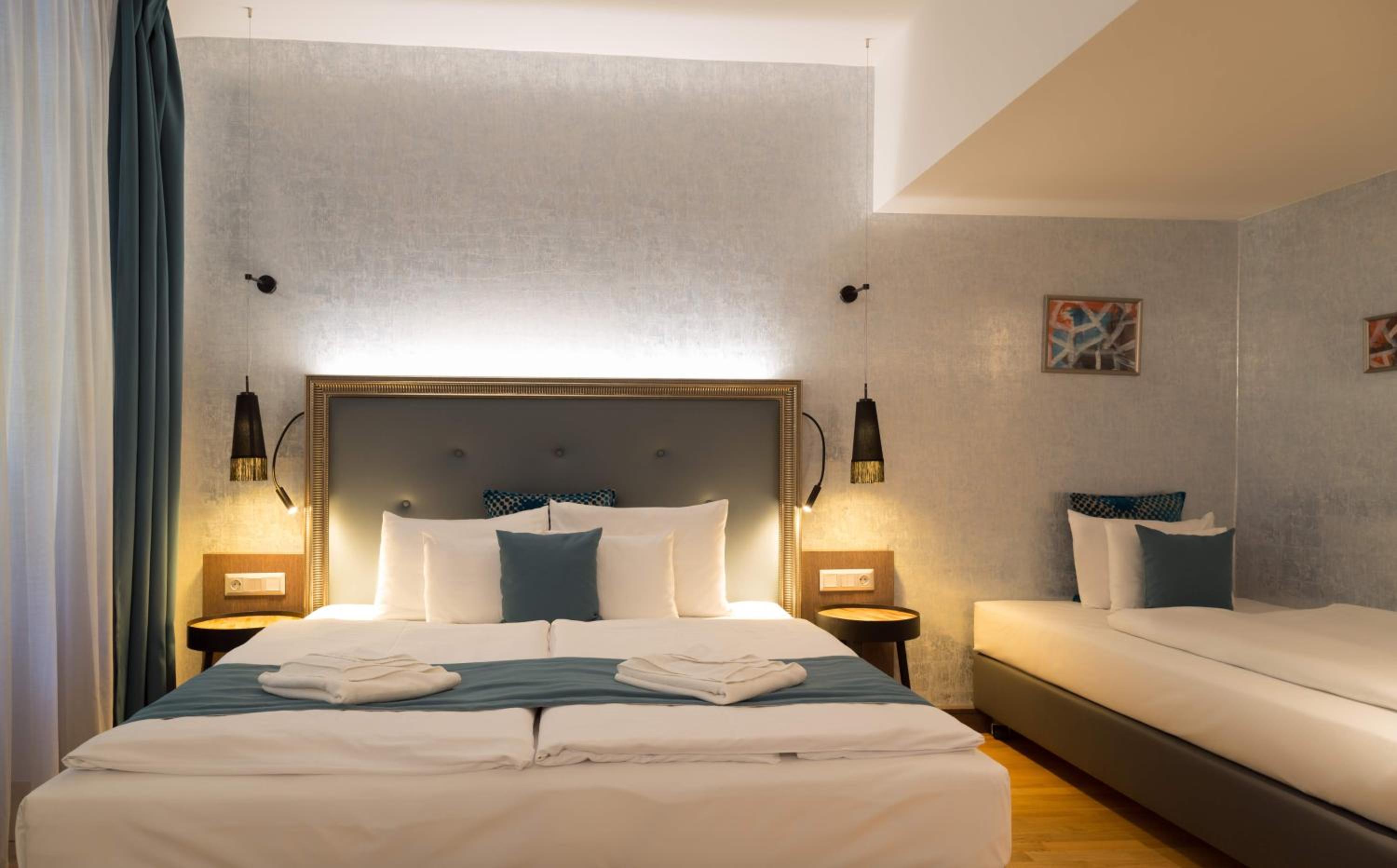 Deluxe Triple Room - Photo 3