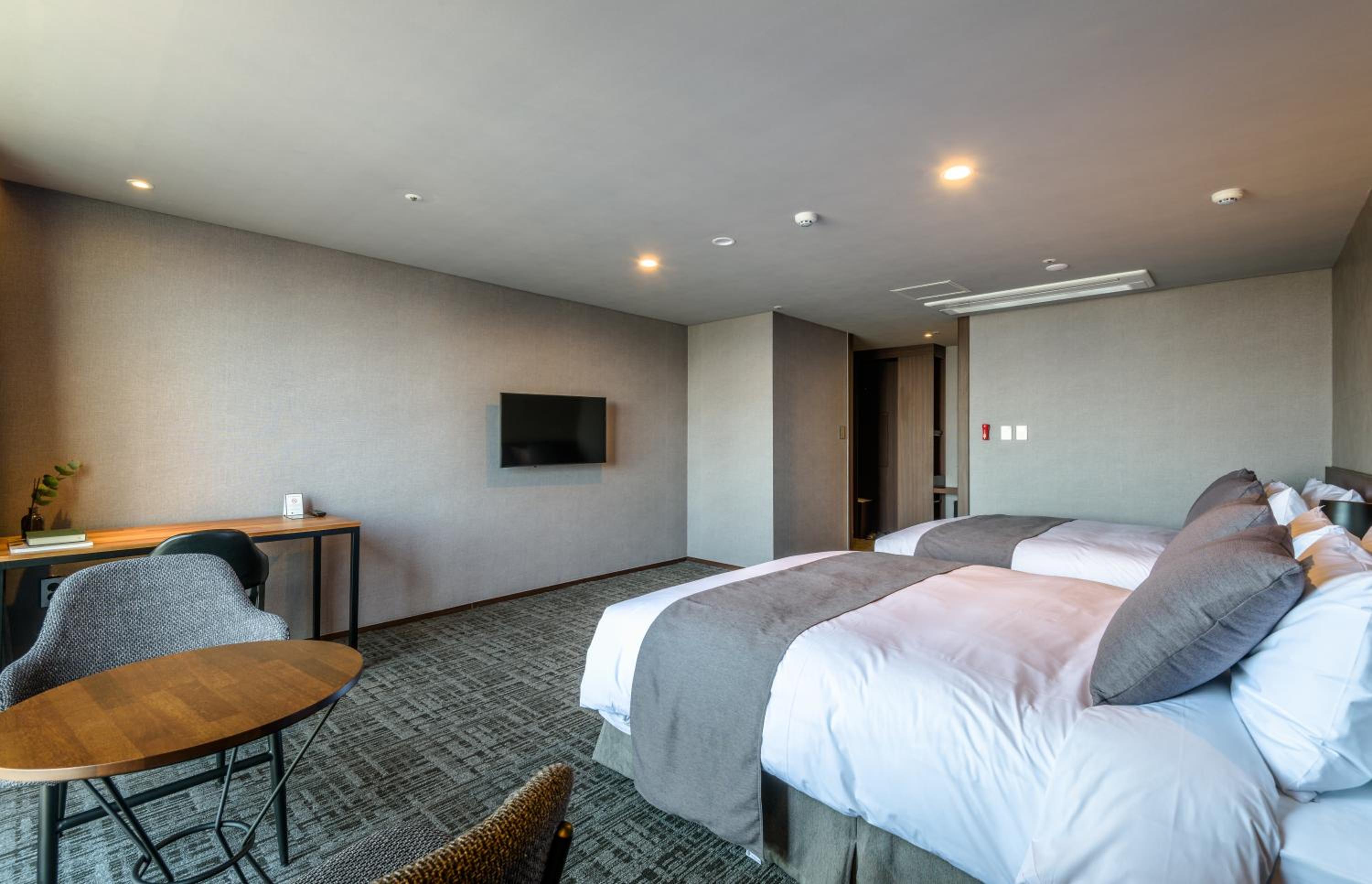 Family Twin Room
