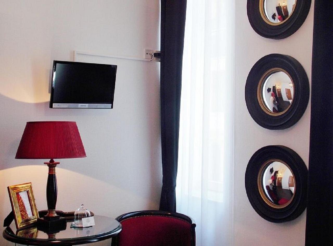 Double Room - Photo 13
