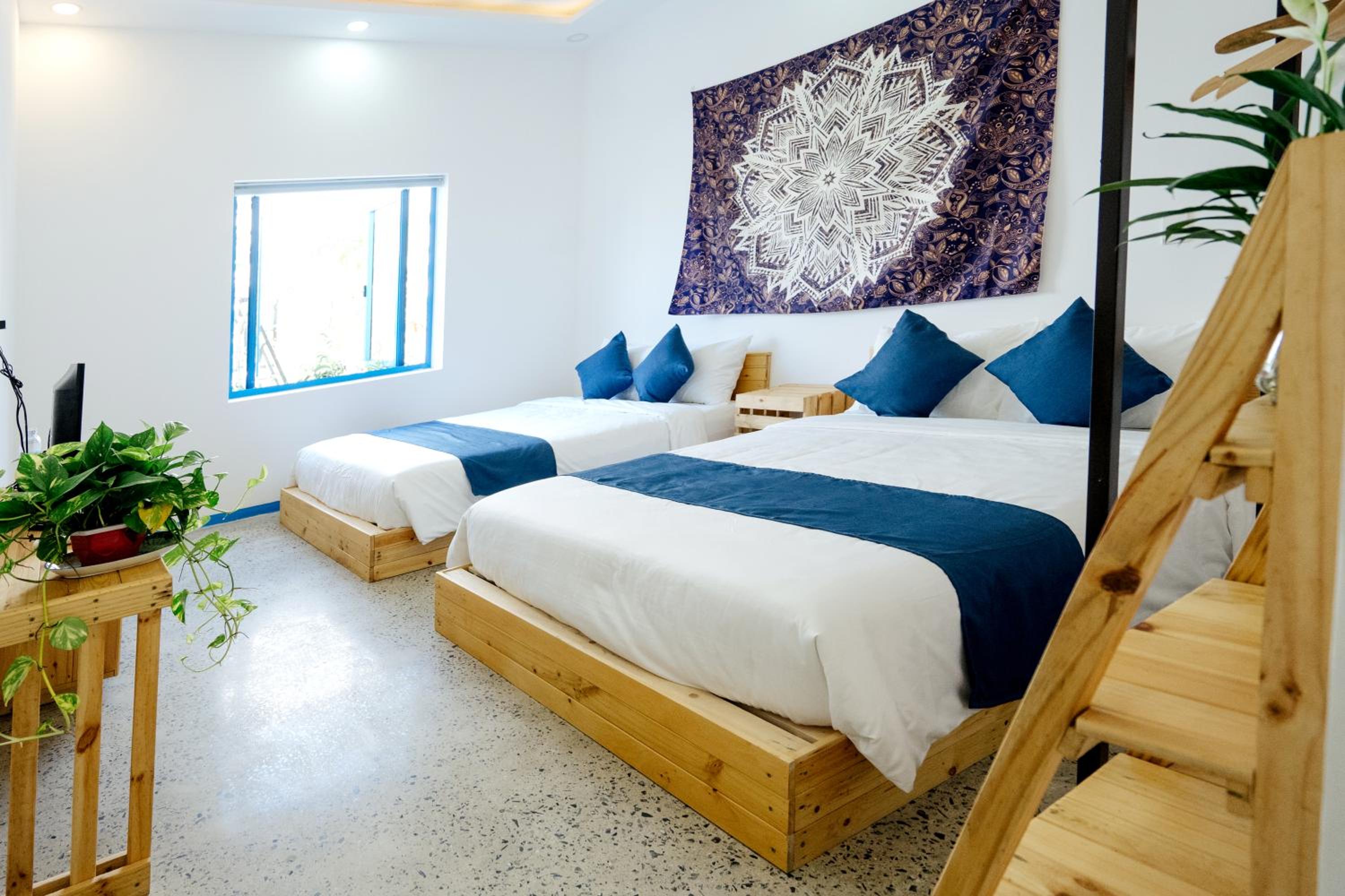 Twin Room with Garden View - Photo 10