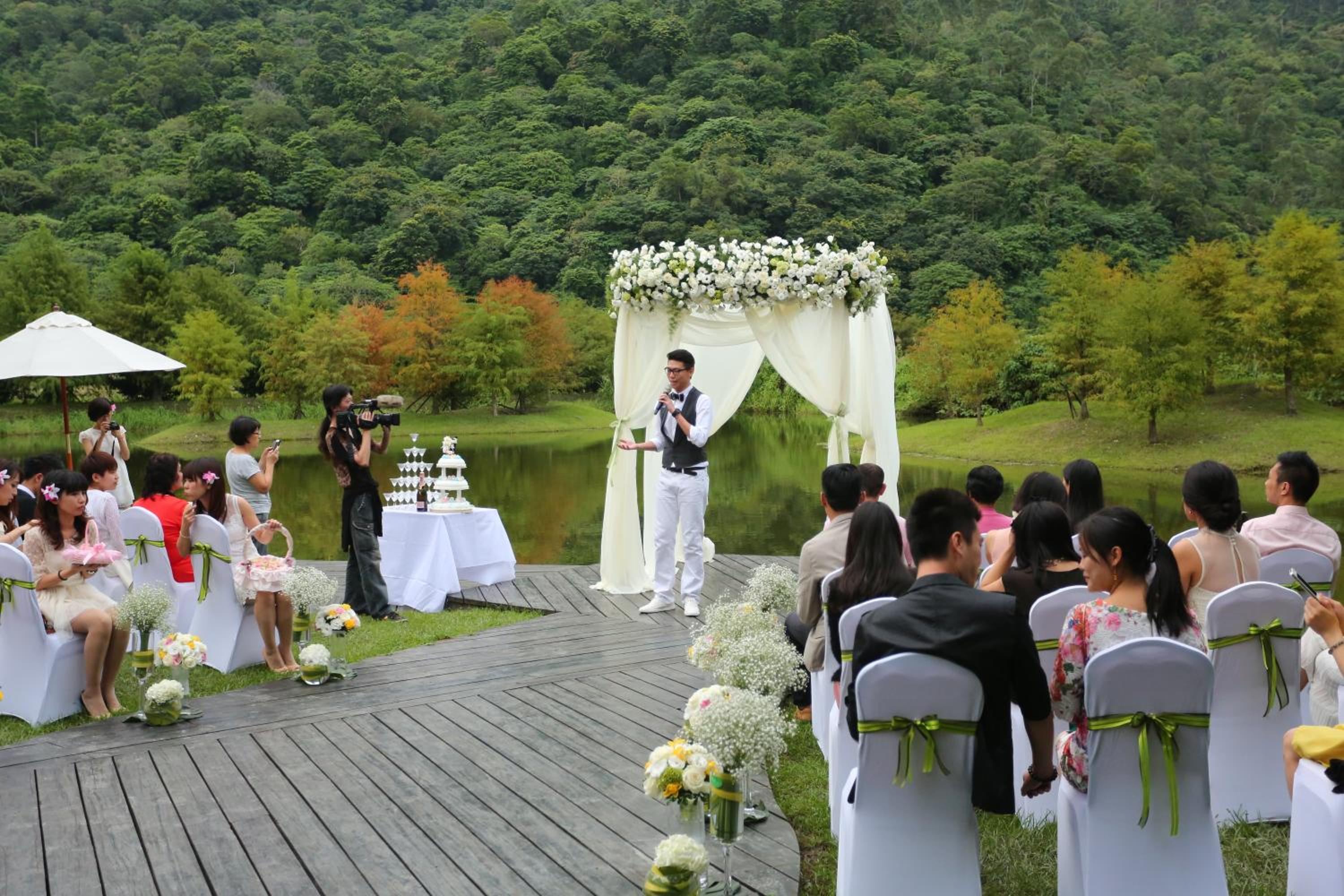 King Room with Lake View photo 3