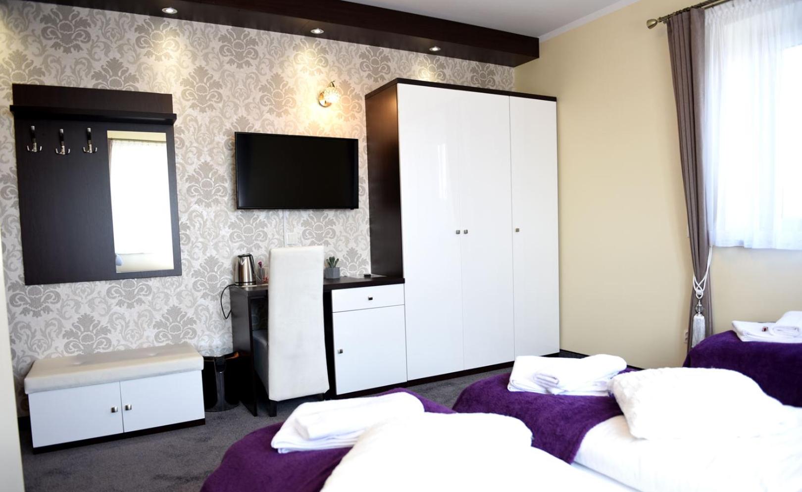 Standard Triple Room photo 2