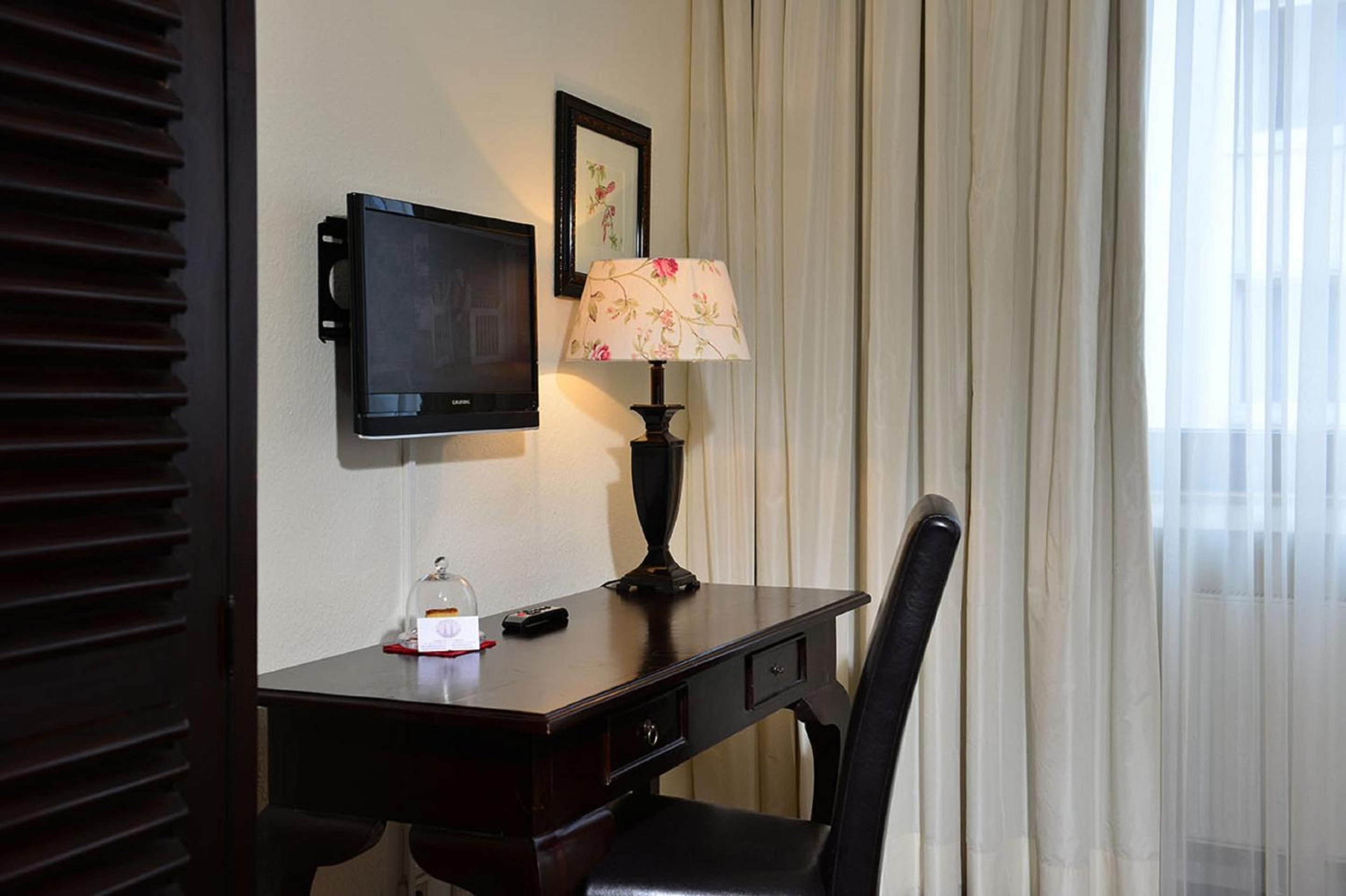 Superior Double or Twin Room - Photo 2