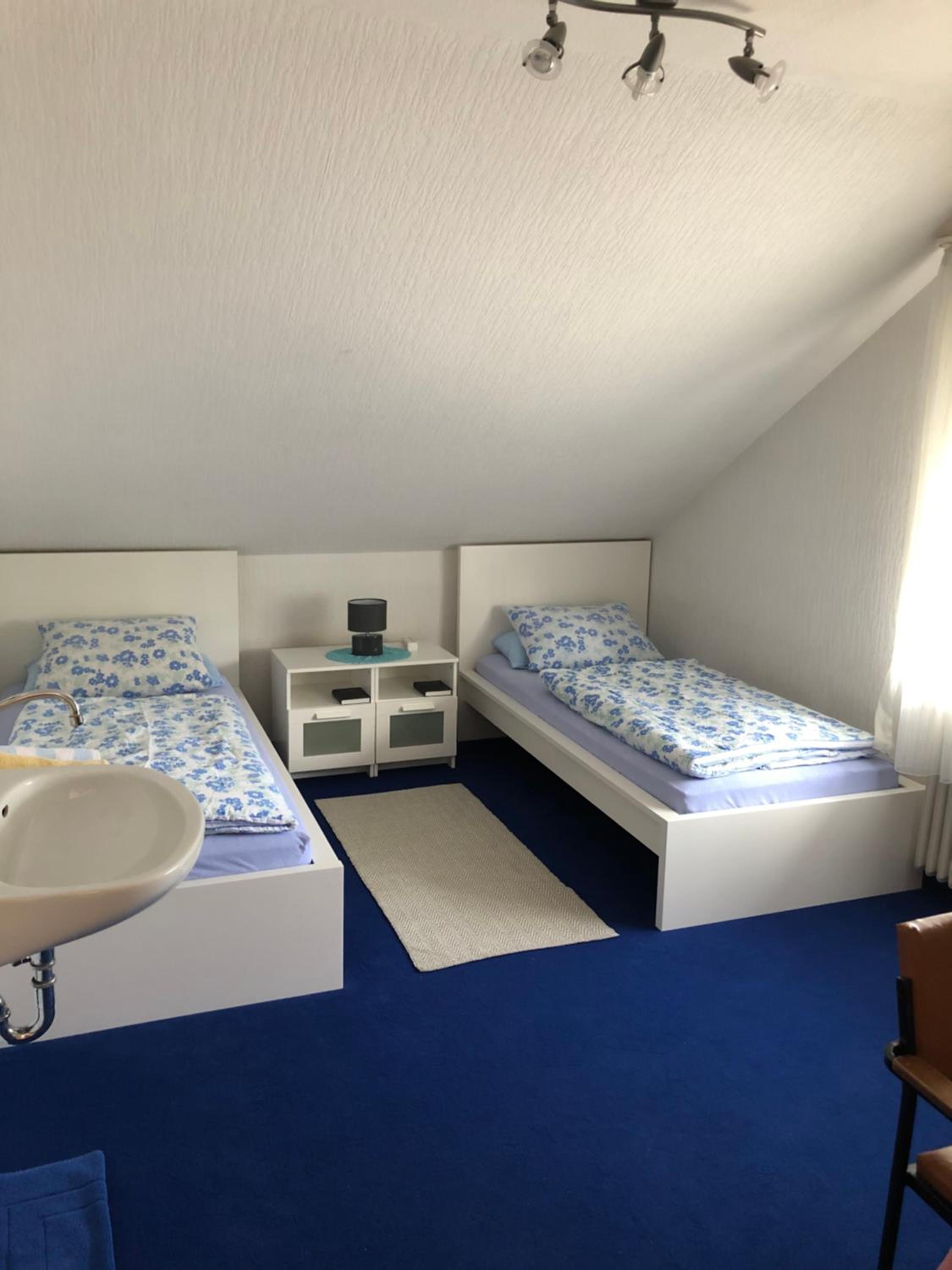 Double Room with Shared Bathroom photo 1