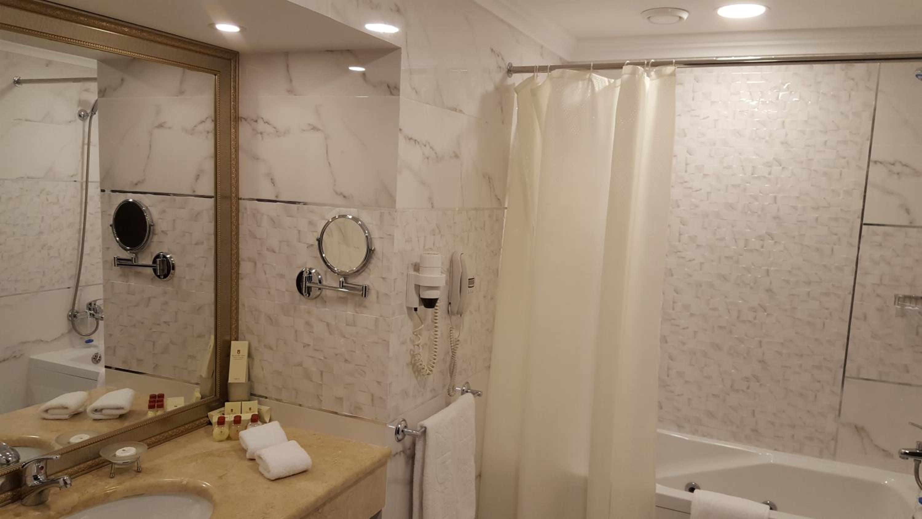 Grand Suite - Photo 9