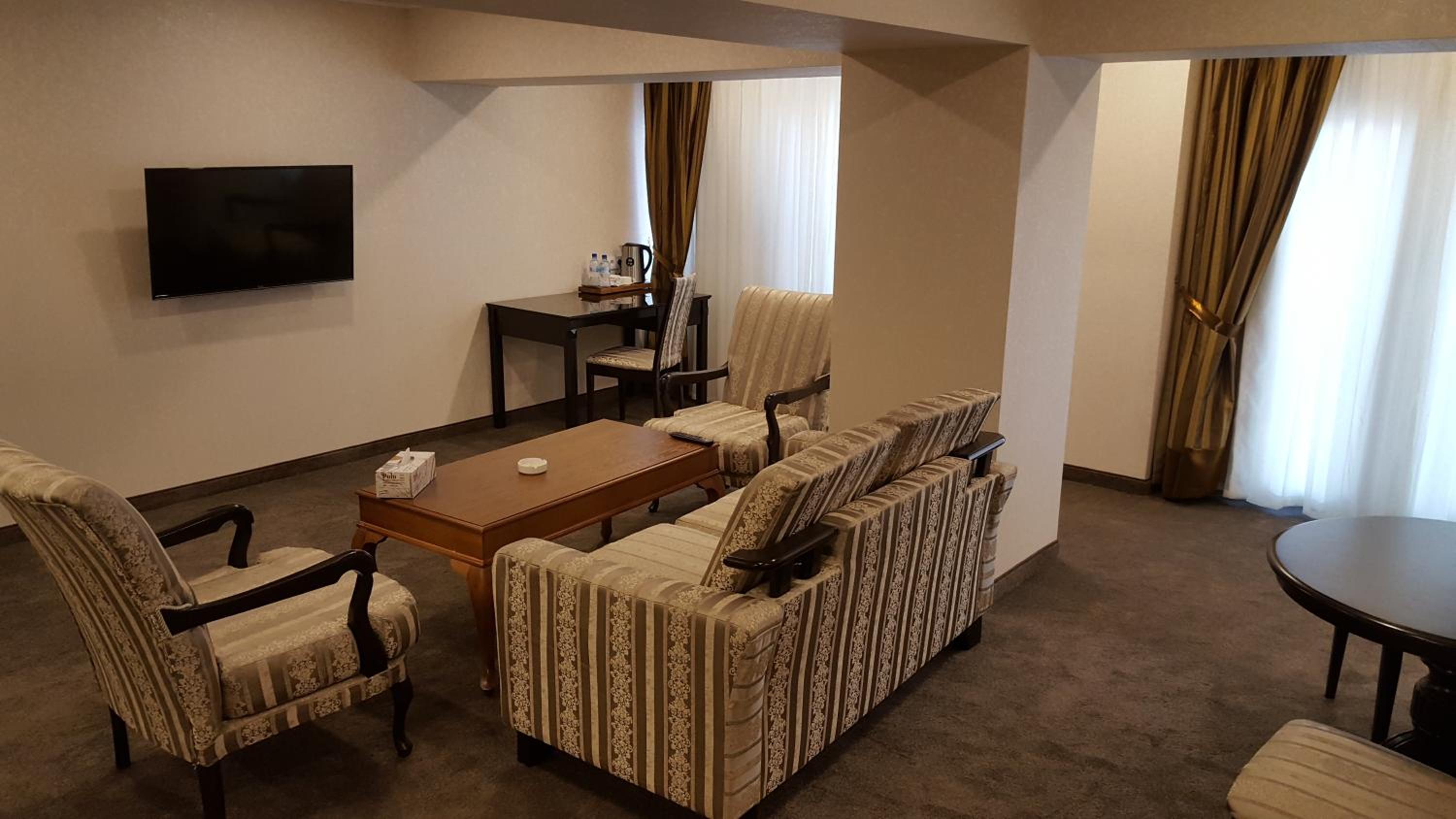 Grand Suite - Photo 3