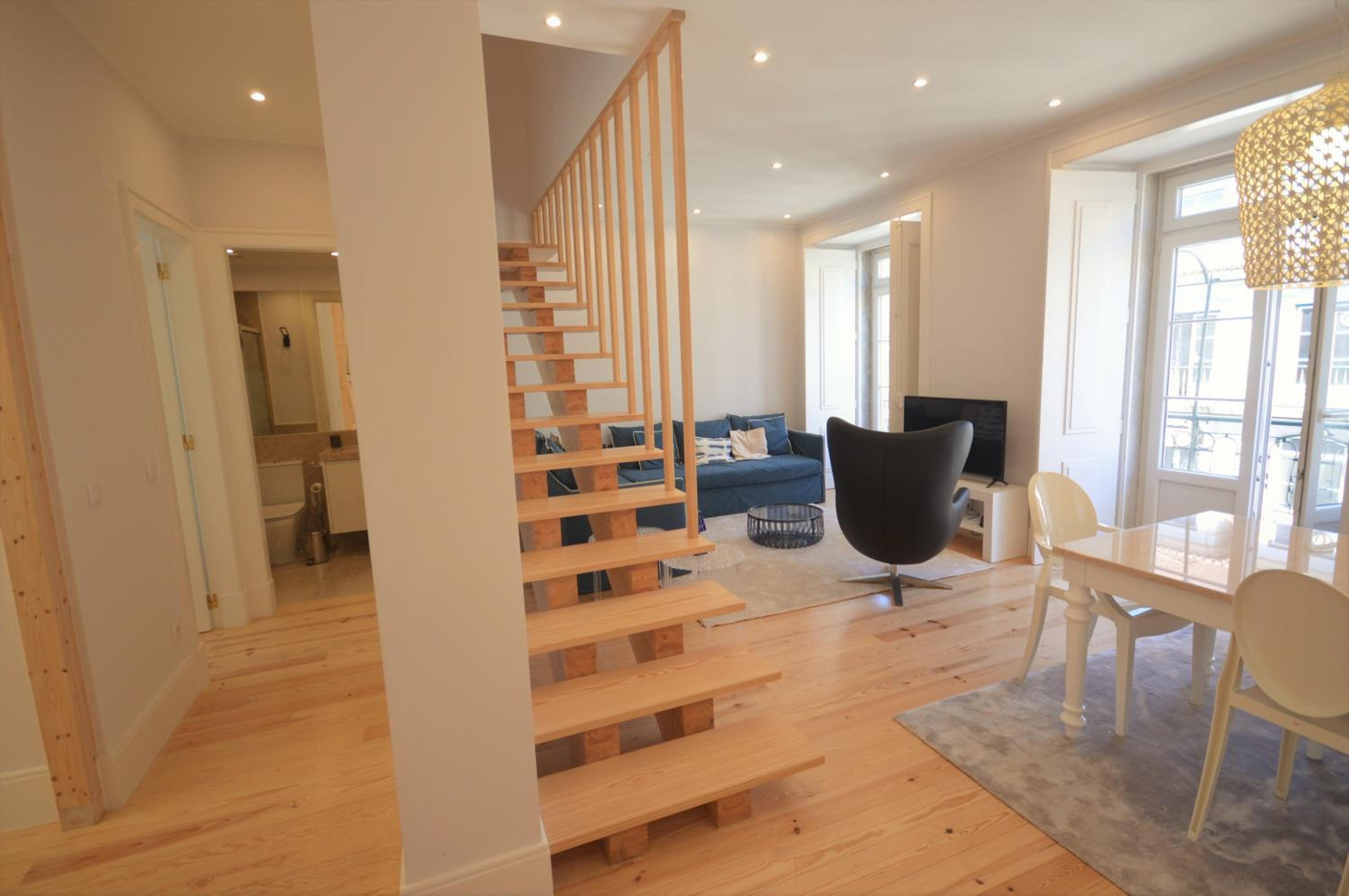 Three-Bedroom Apartment - Photo 11