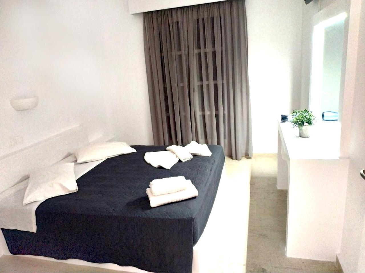 One-Bedroom Apartment - Photo 31