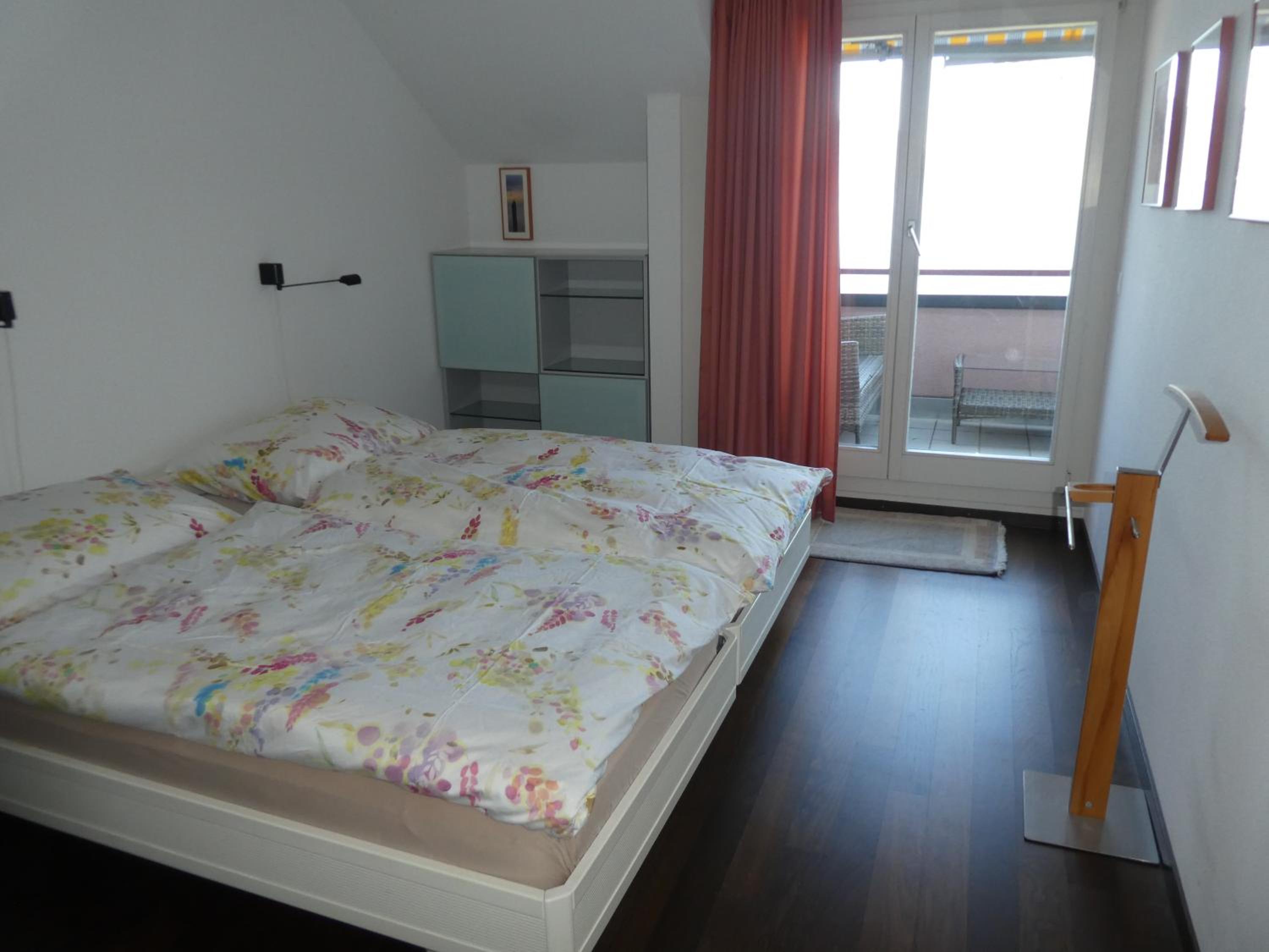 Apartment with Lake View photo 1