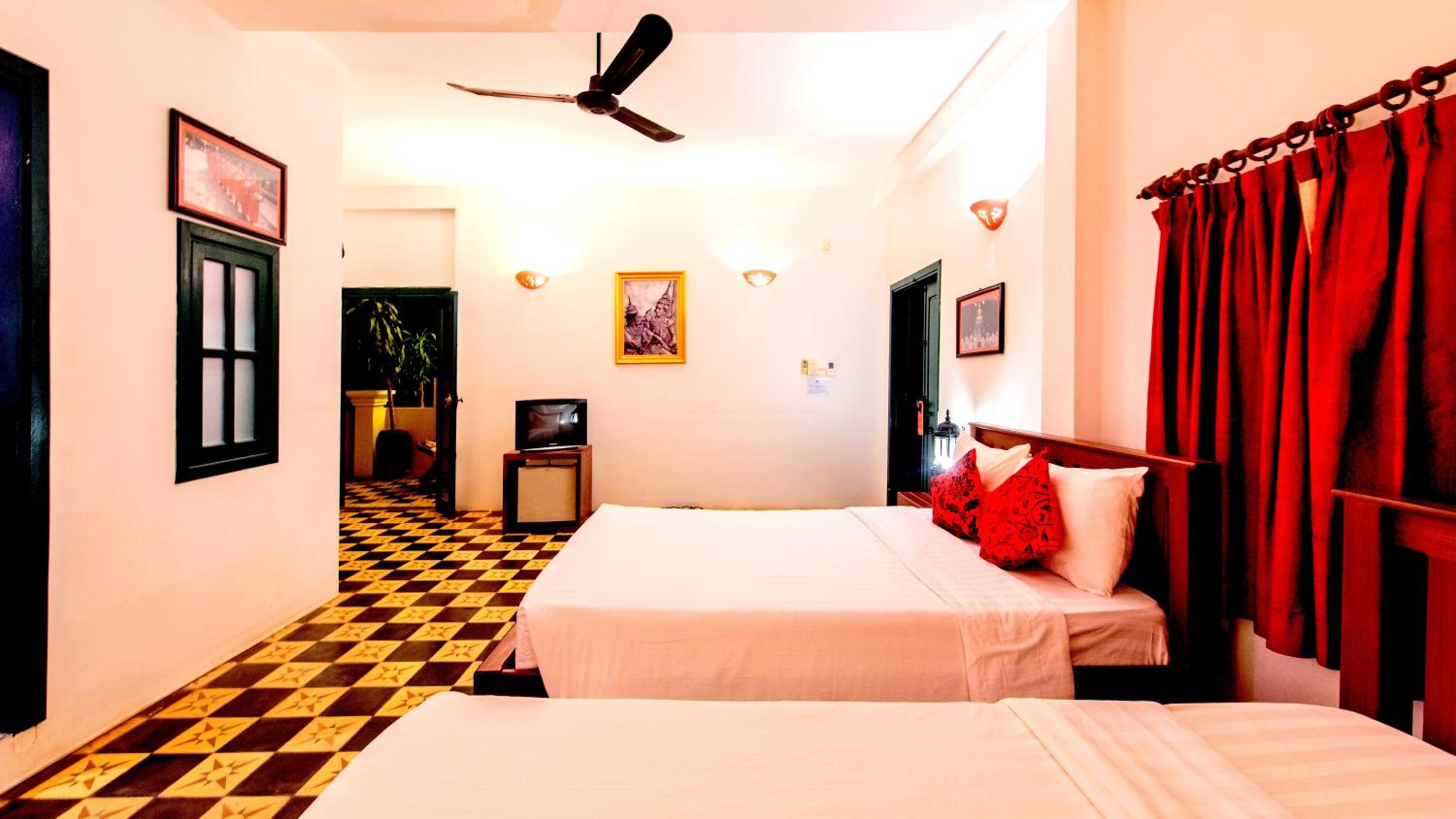 Superior Twin Room with Garden View - Photo 4