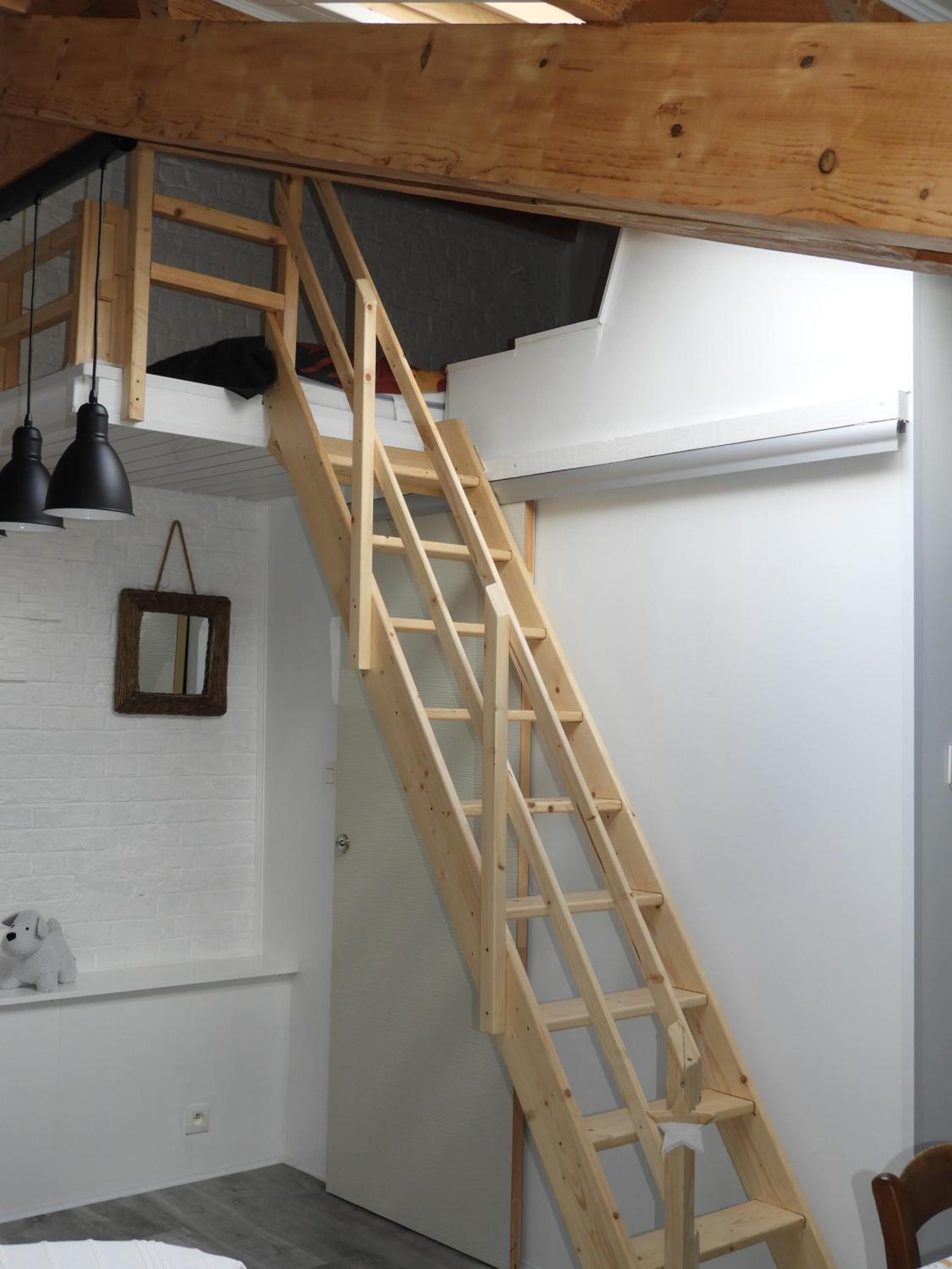 Studio Apartment - Photo 10