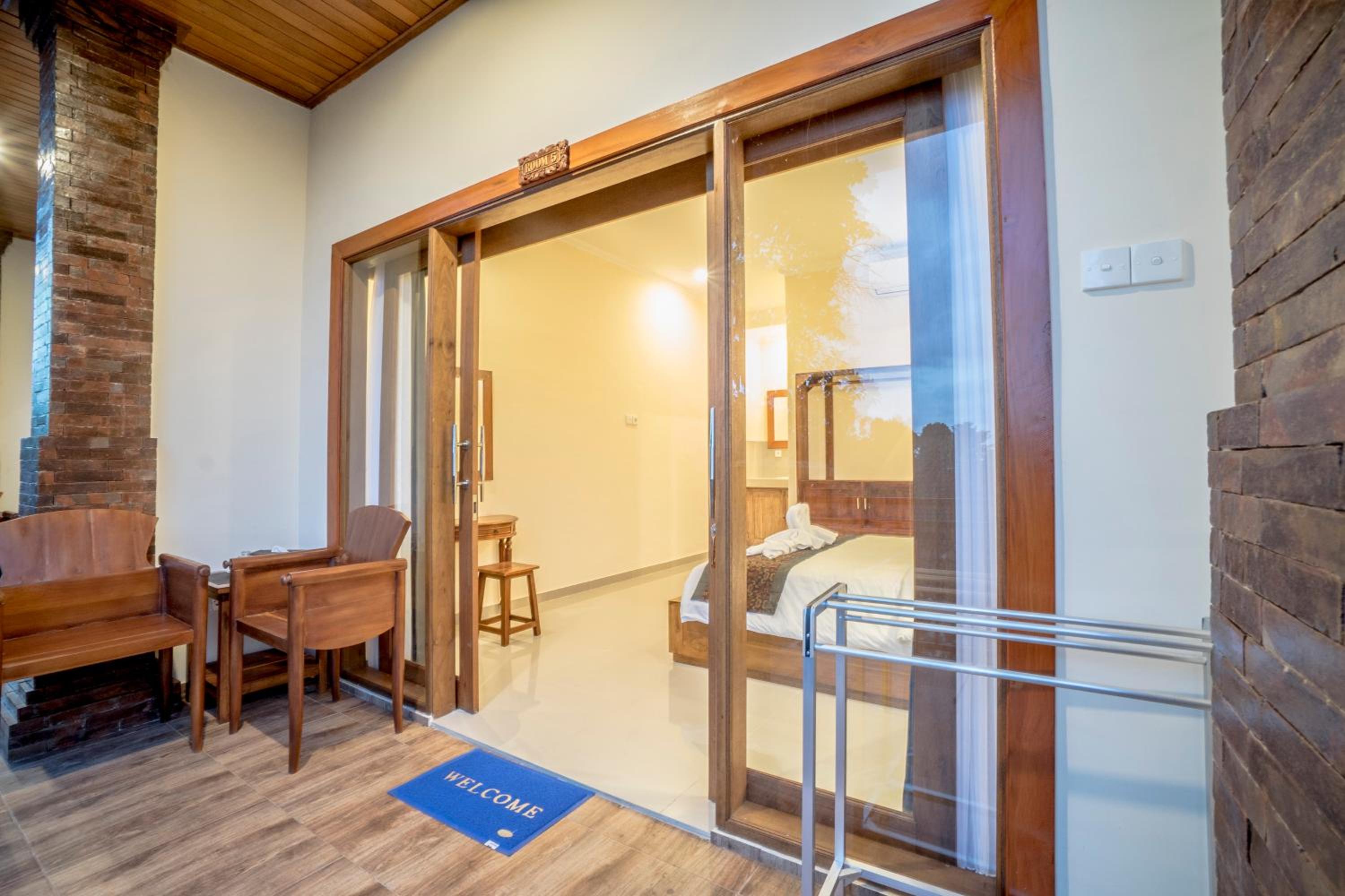 Double Room - Photo 26