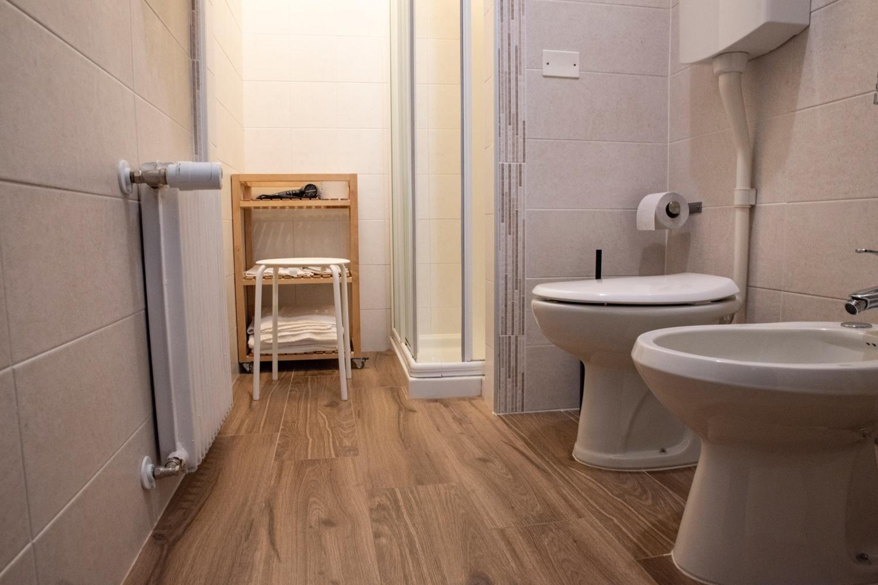 Standard Triple Room - Photo 4