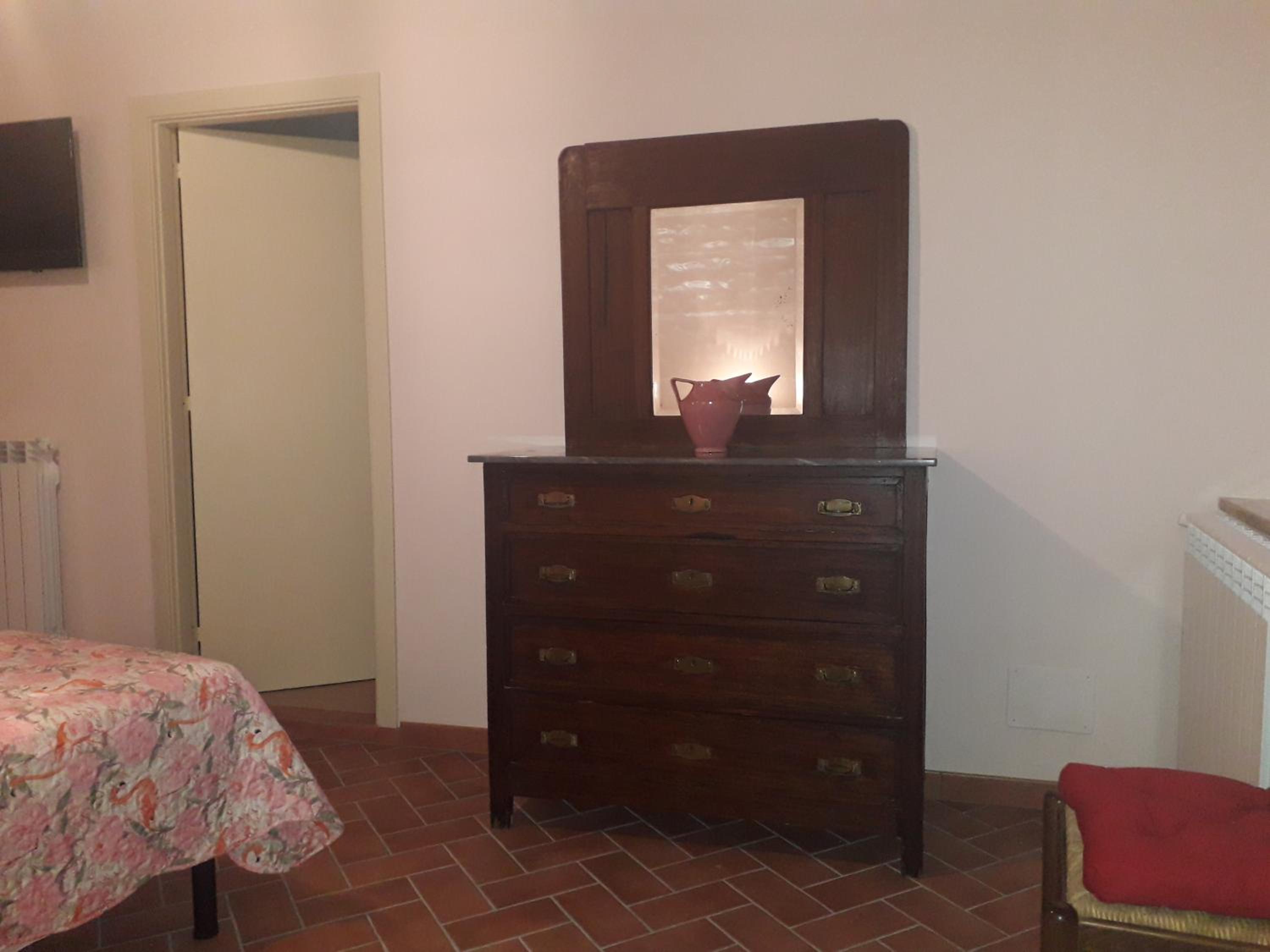 Two-Bedroom Apartment - Photo 6