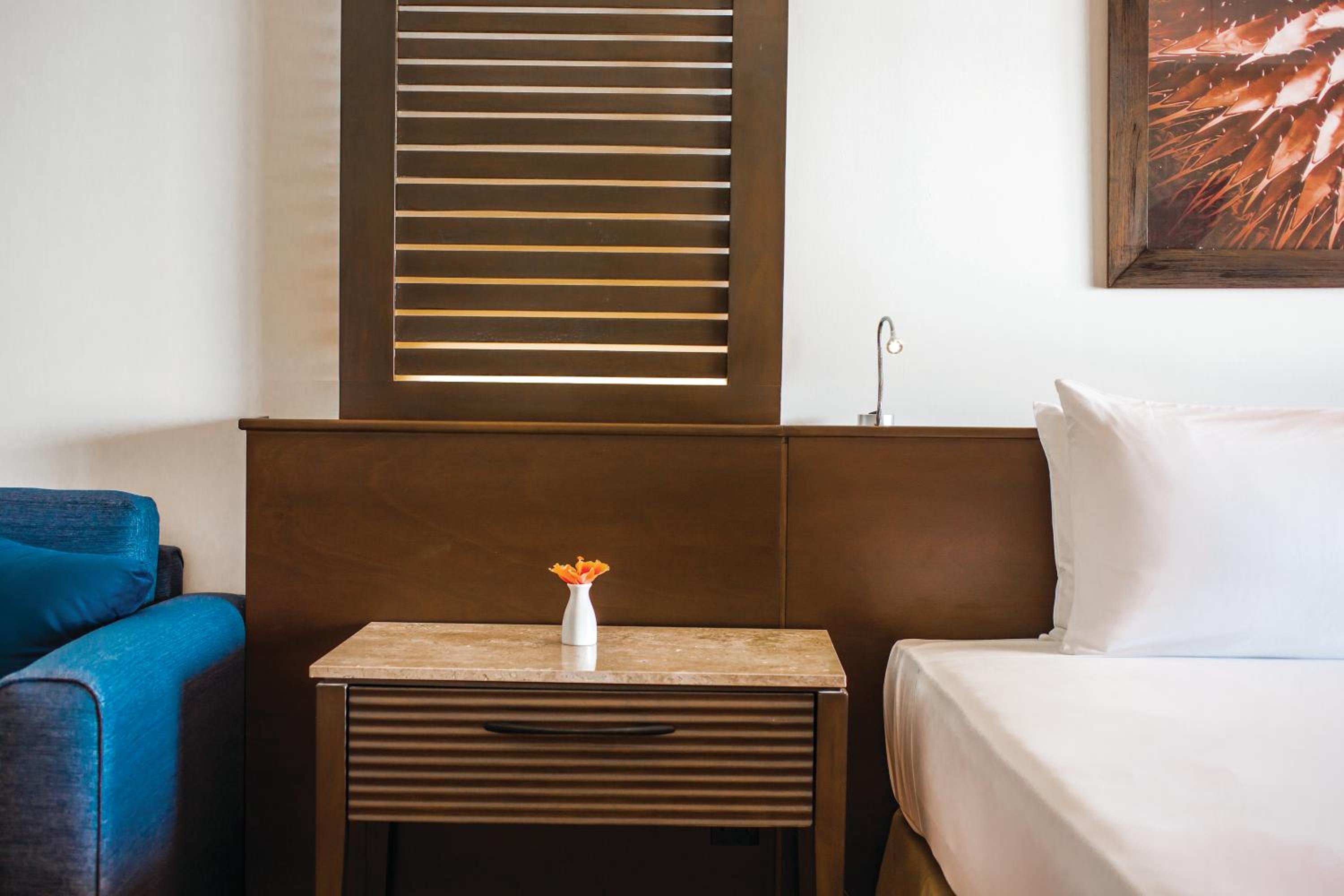 Master King Room - Swim Up (Adults Only) - Photo 1