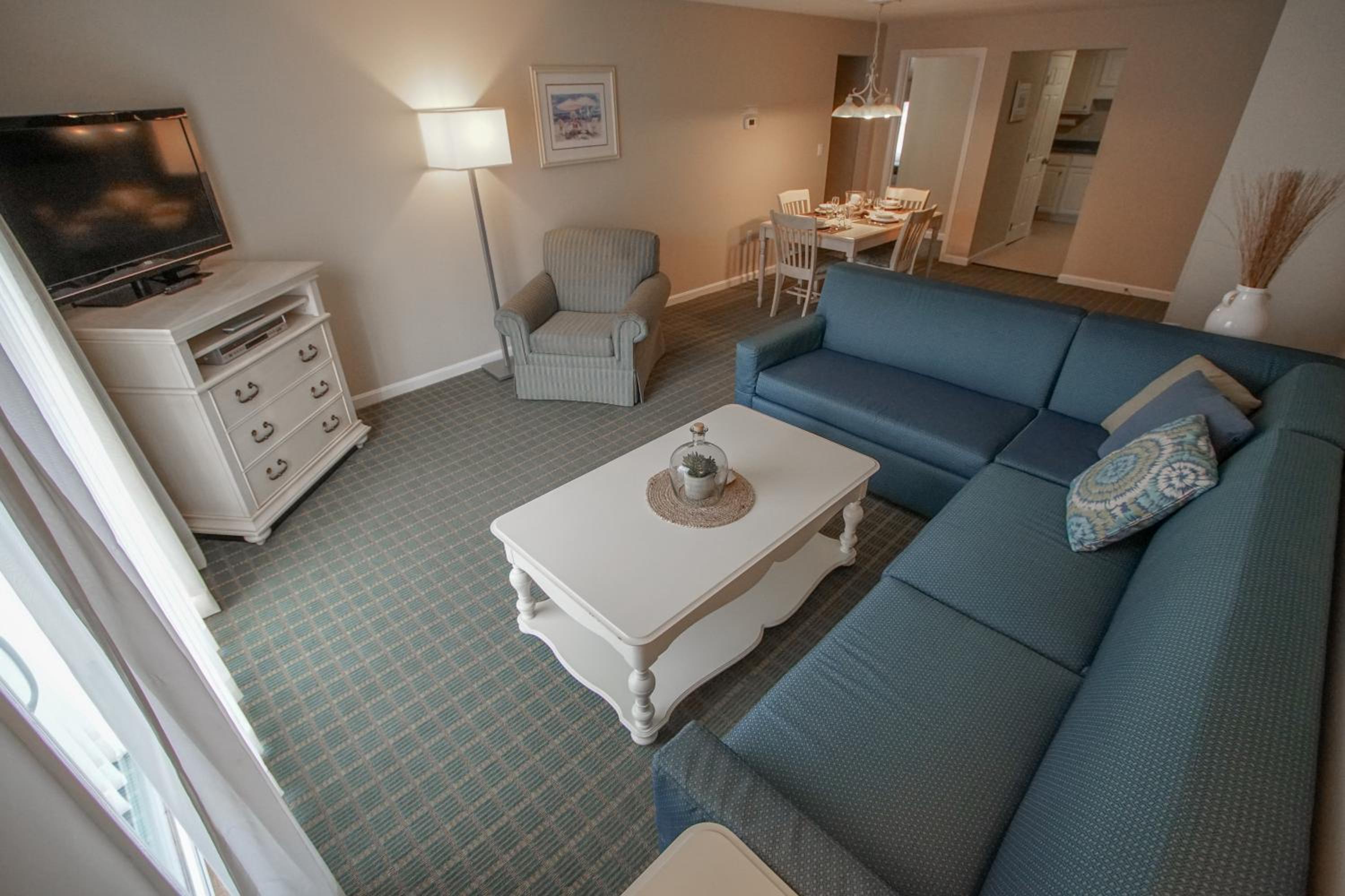 Two-Bedroom Suite photo 3