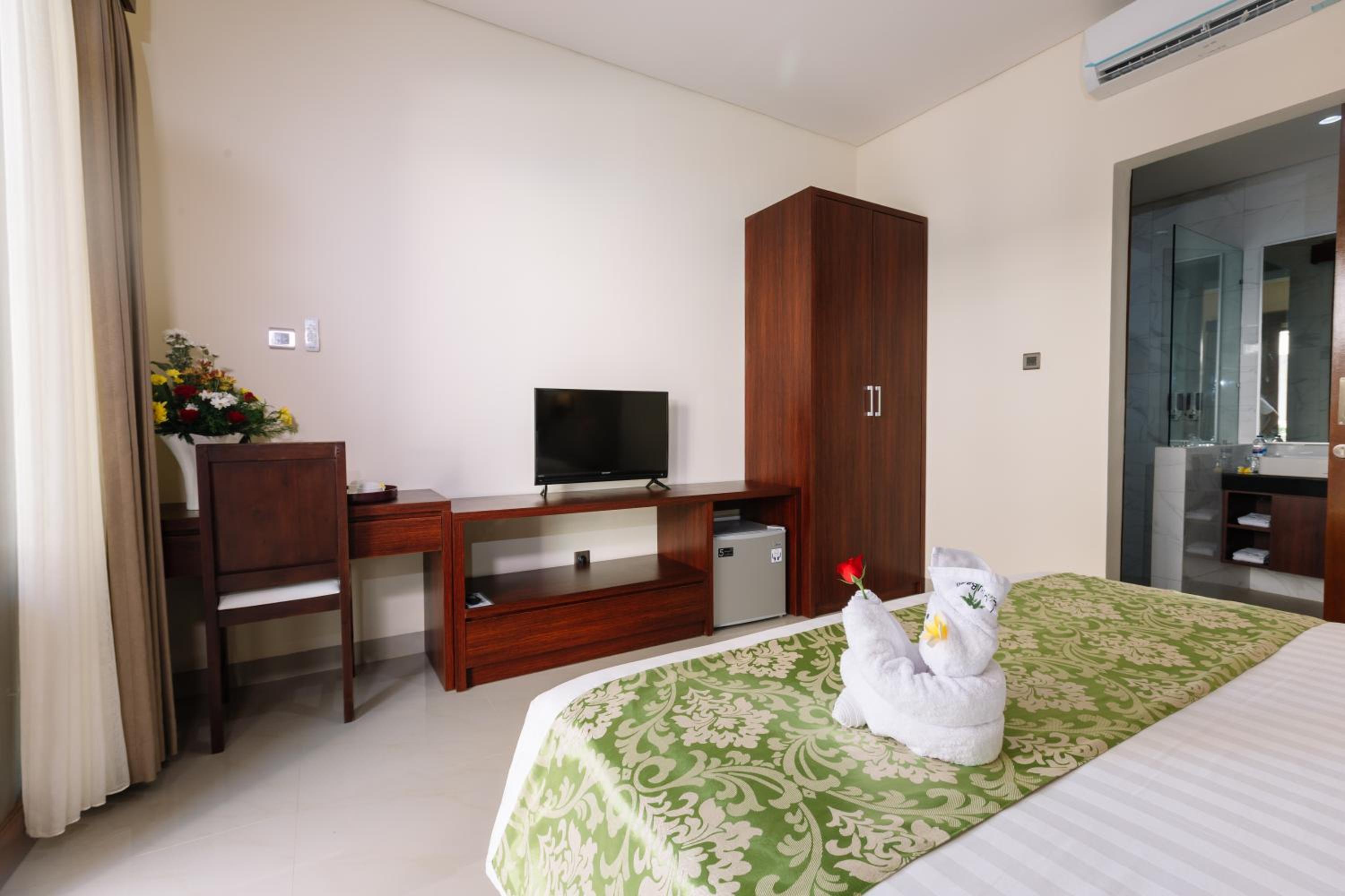 Standard Double Room - Photo 5