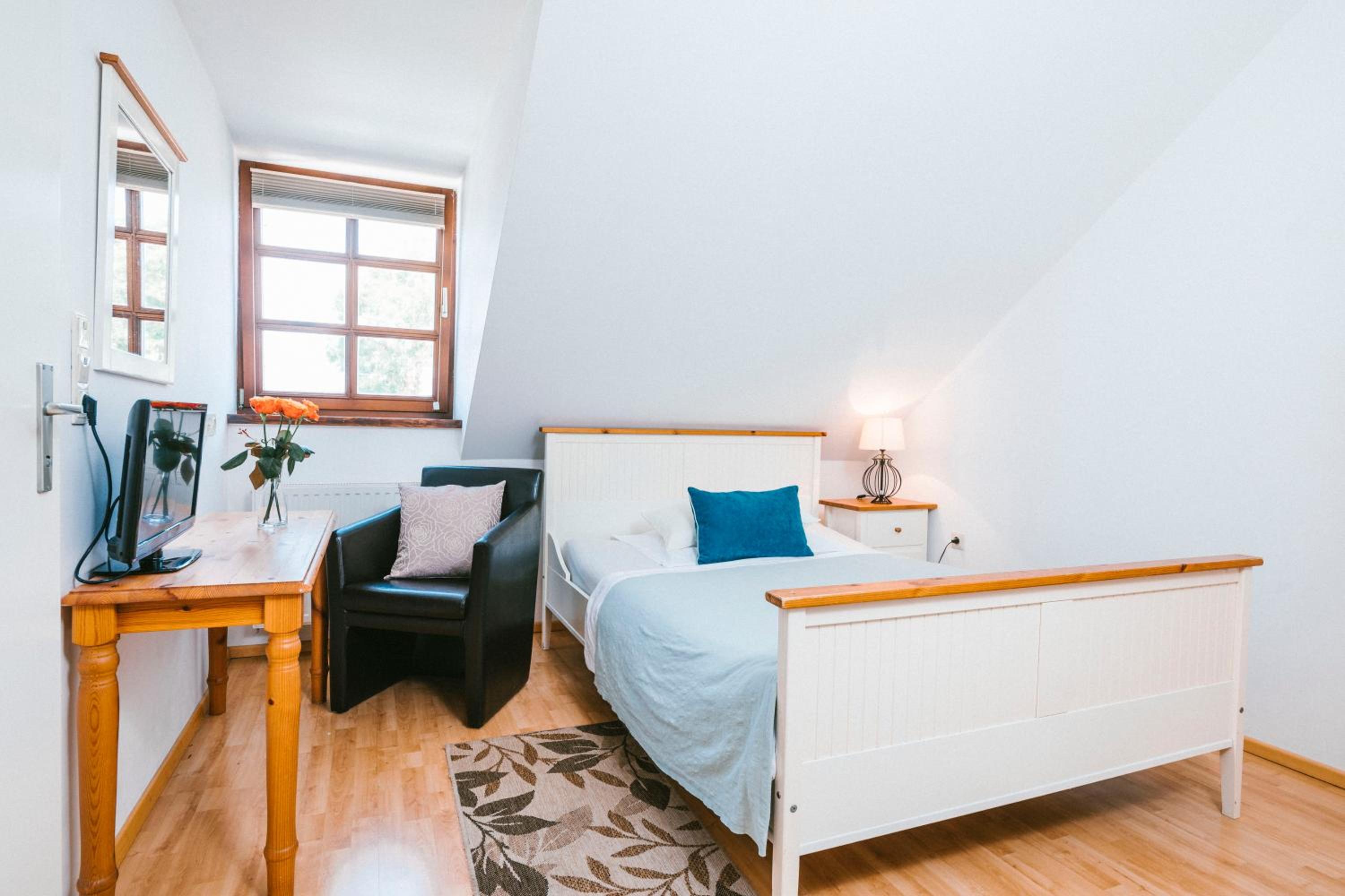 Single Room photo 1