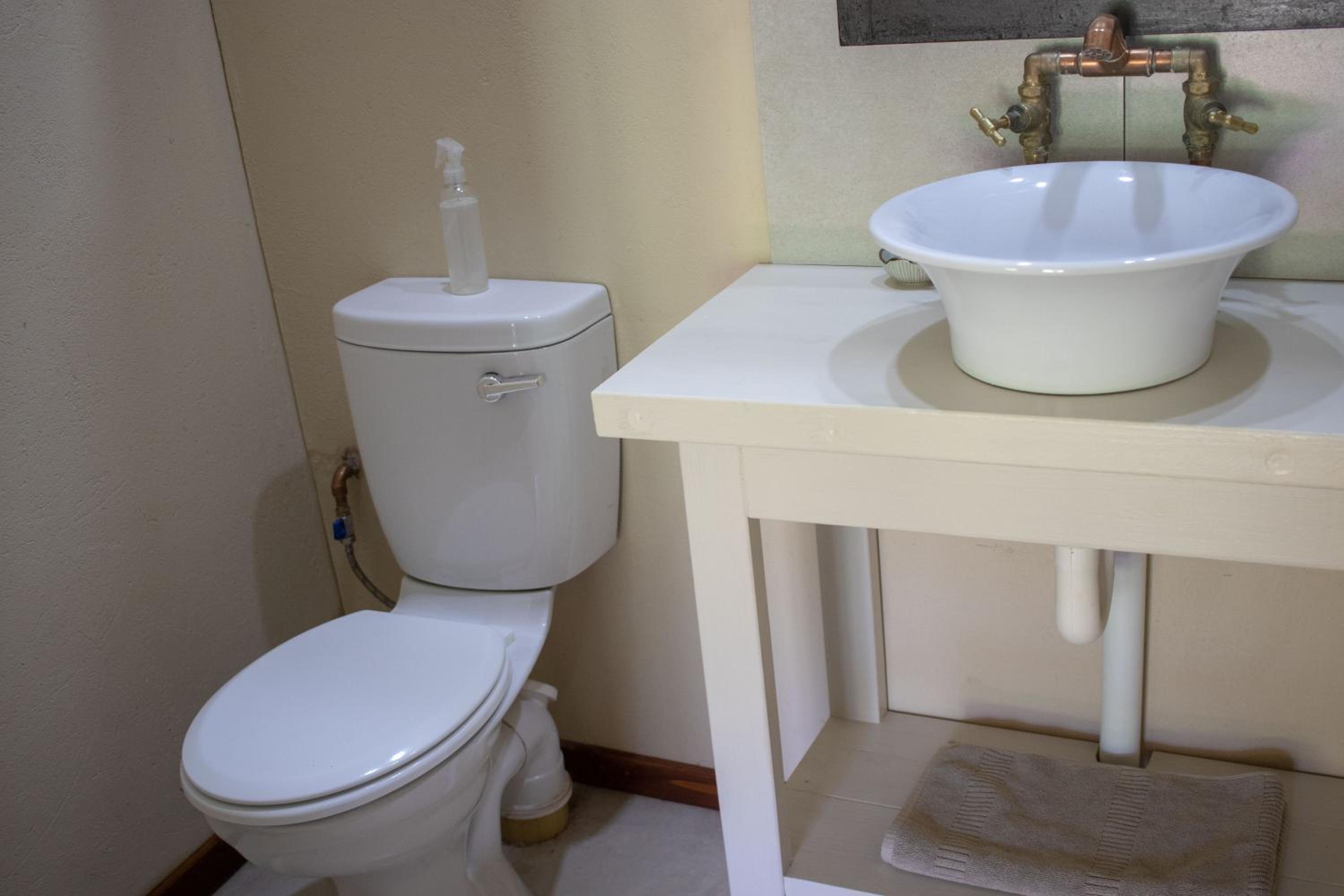 Double Or Twin Room With Private Bathroom photo 2