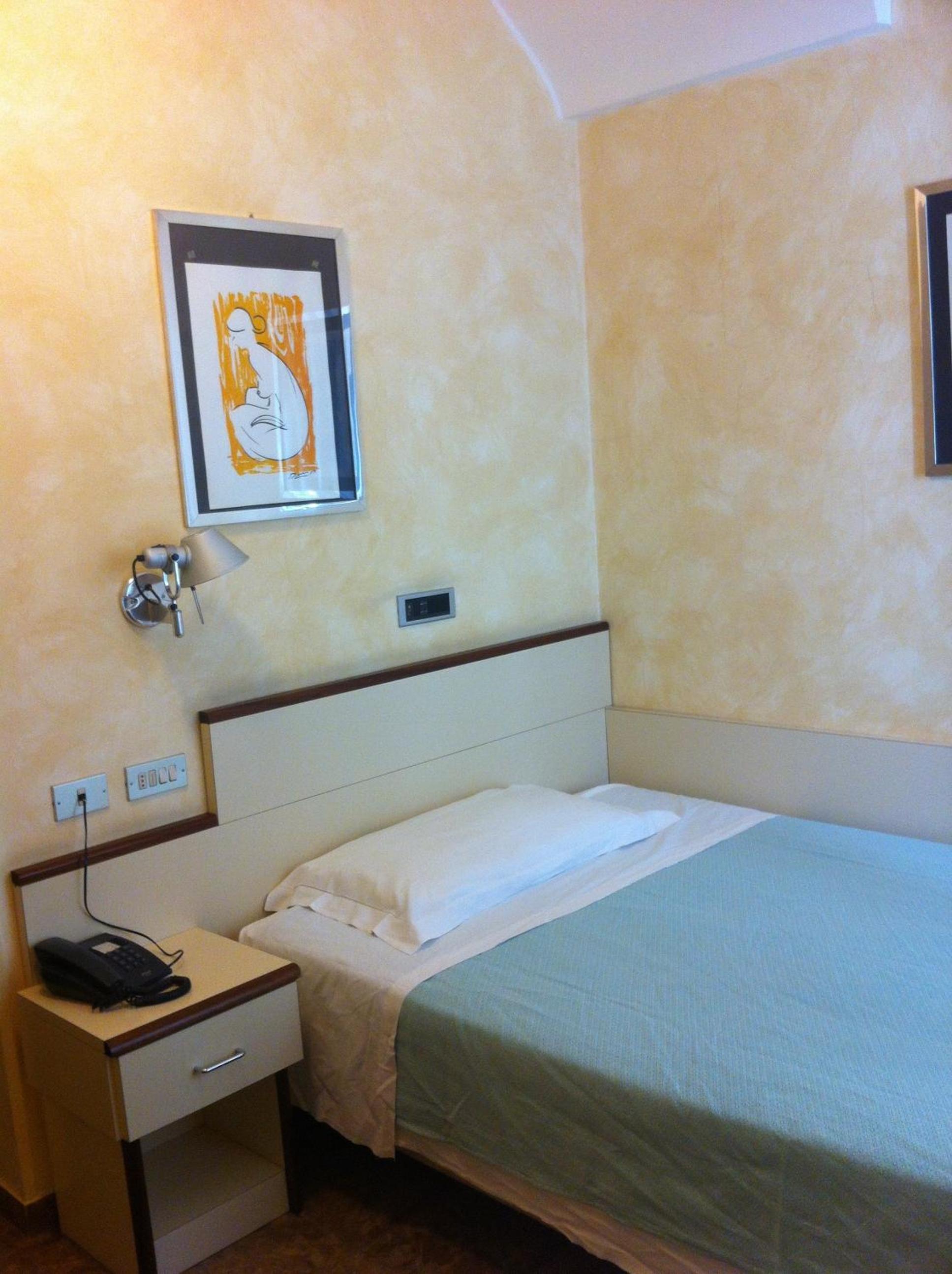 Economy Single Room photo 2
