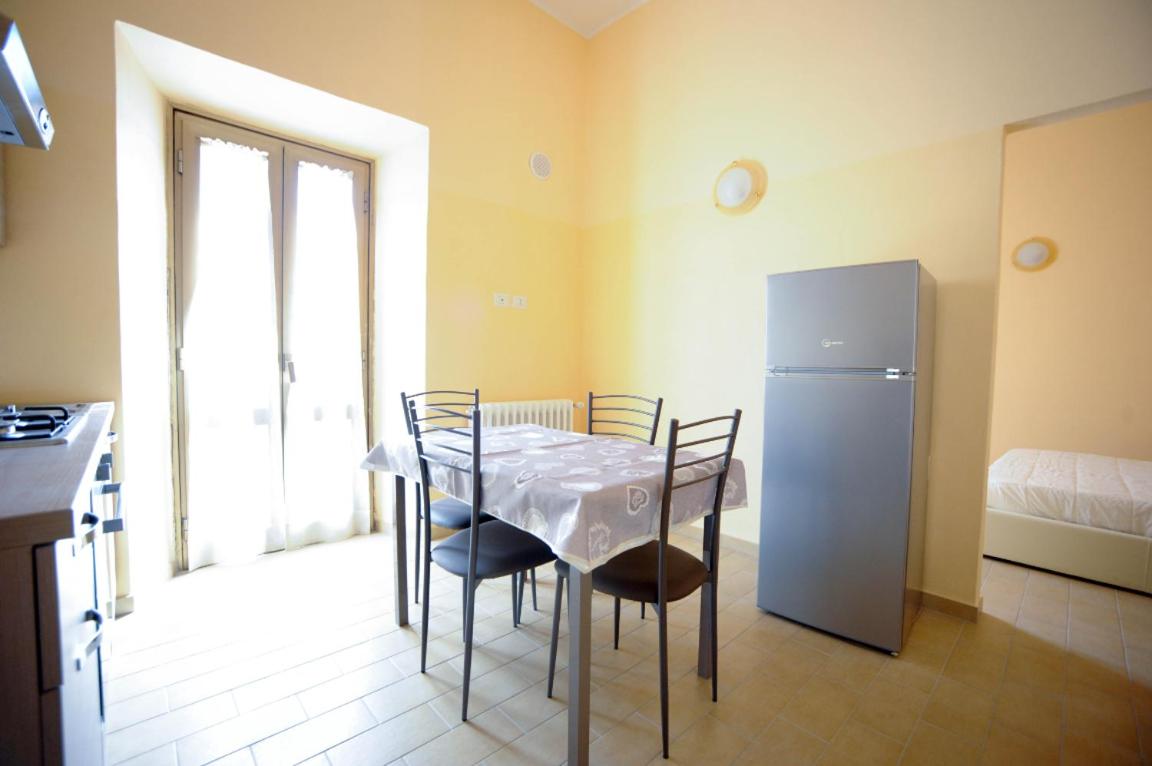 Apartment - Photo 4