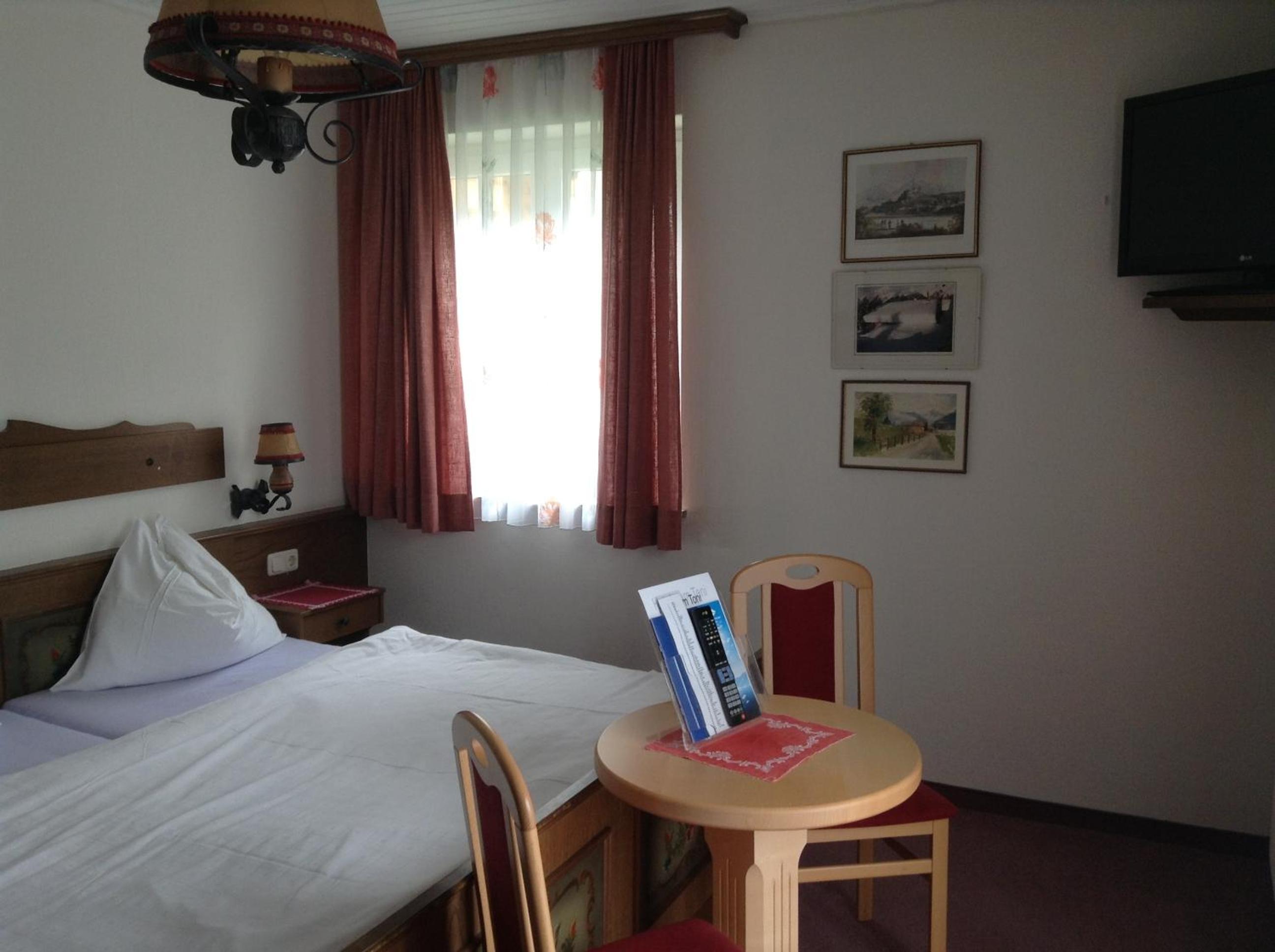 Standard Double Room photo 3