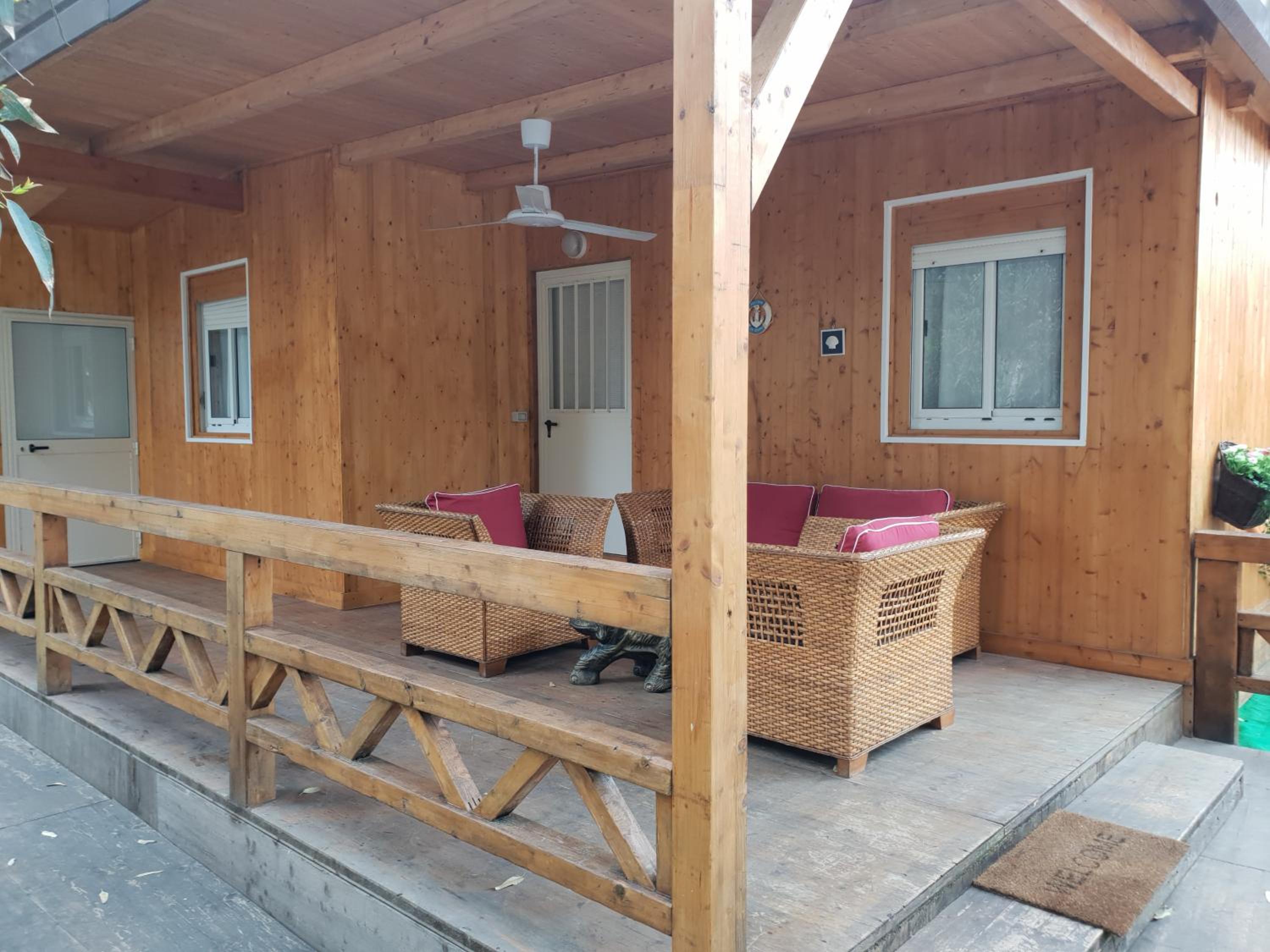 Apartment with Terrace - Photo 13