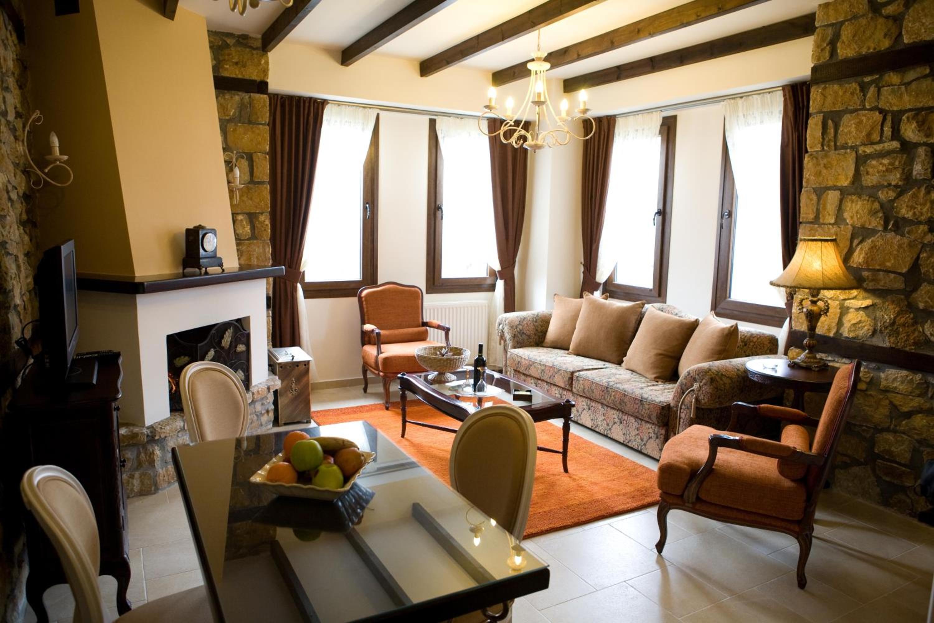 Deluxe Suite photo 1