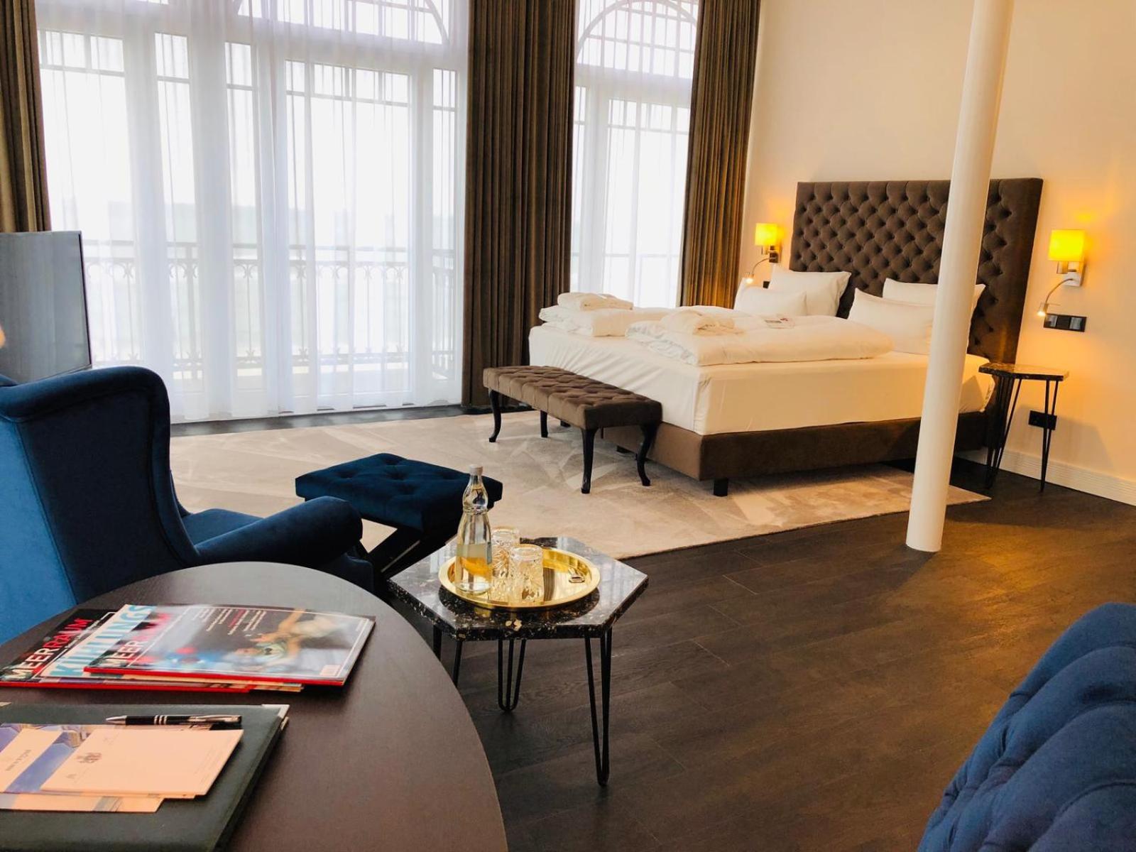 Suite with Sea View