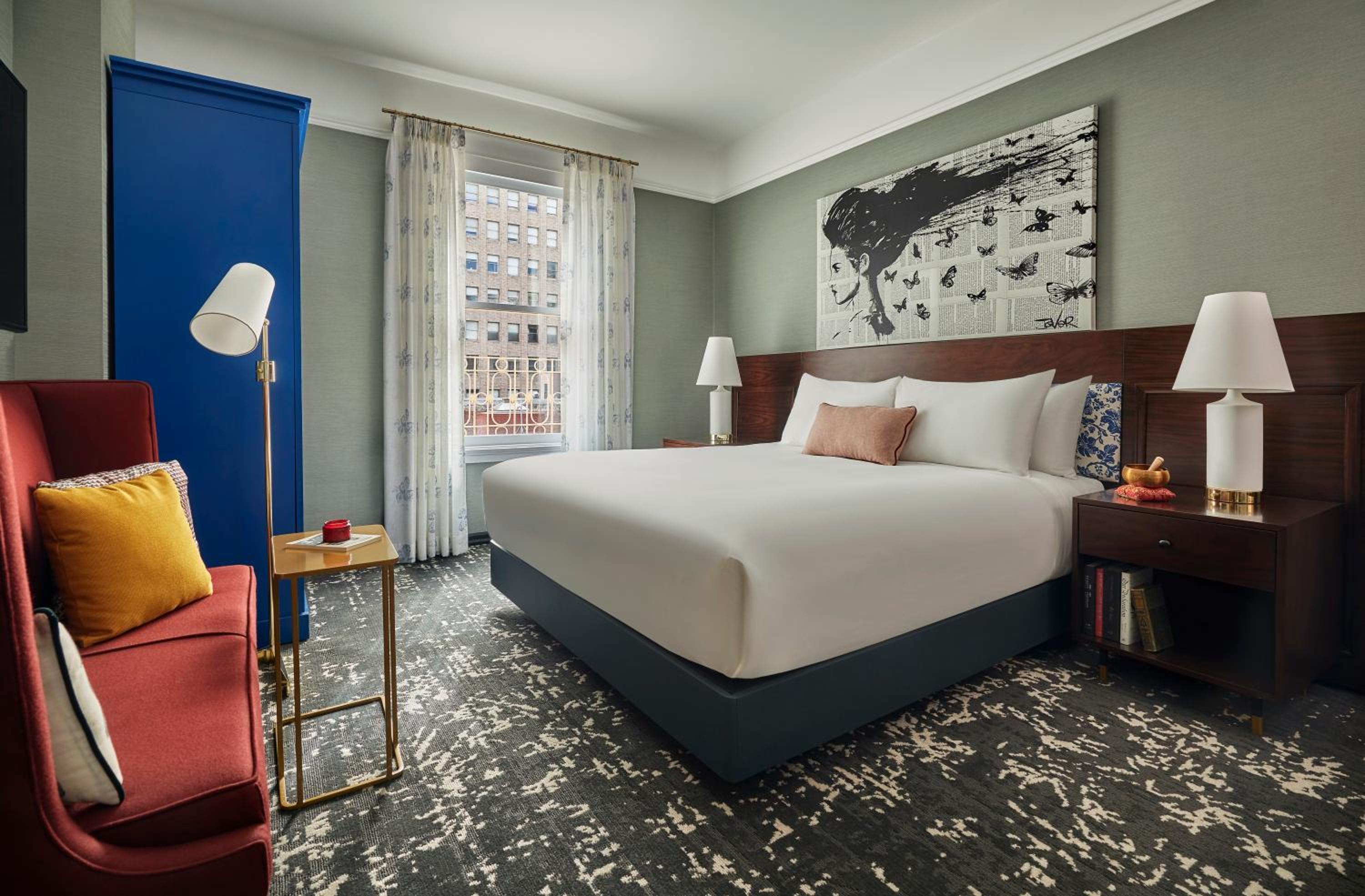 Deluxe Queen Room - Photo 6