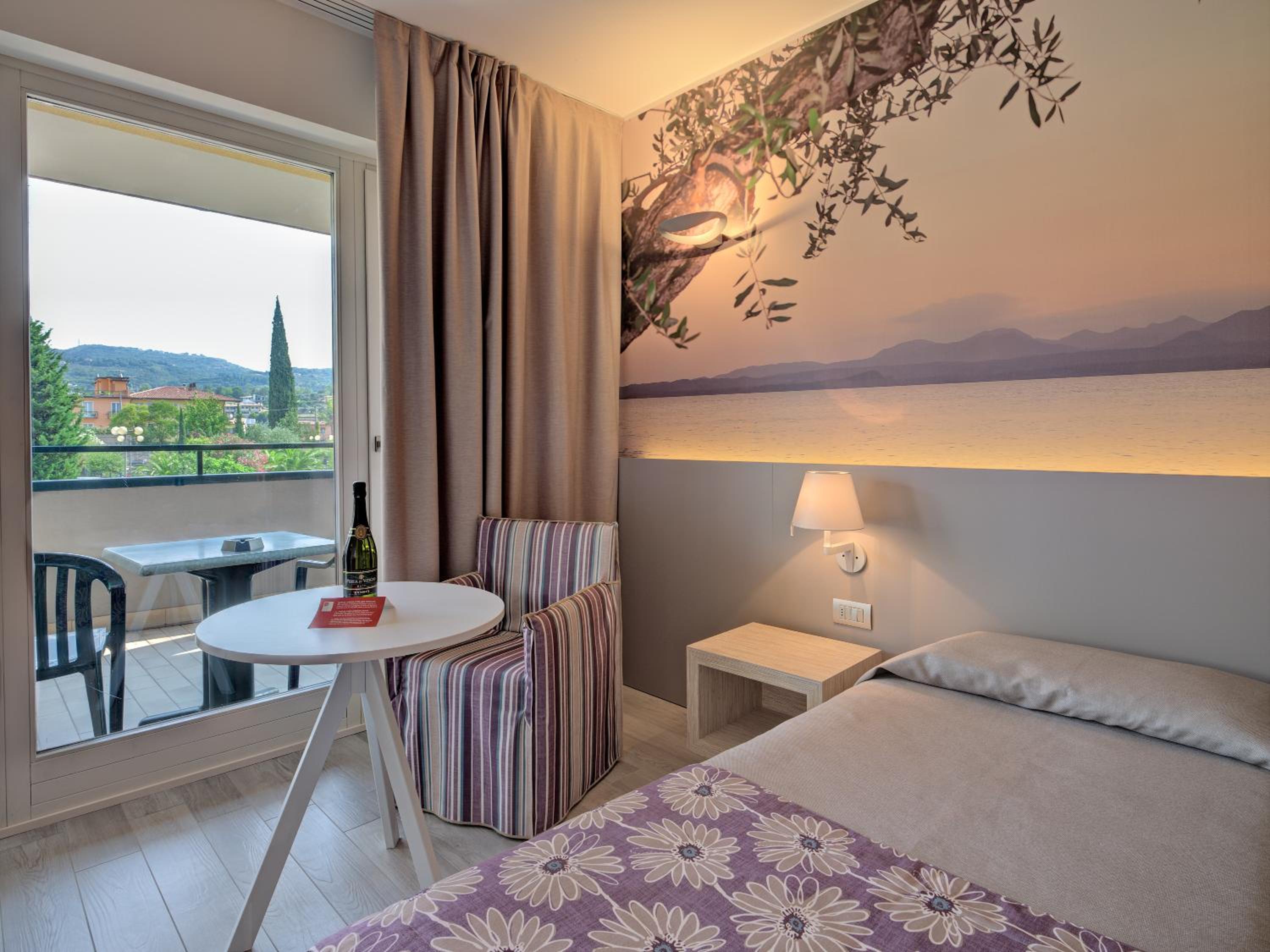 Double Room with Balcony photo 3