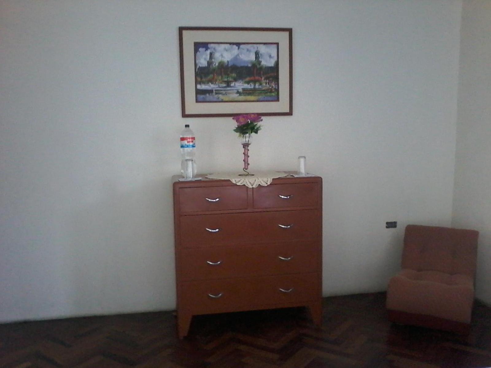 Single Room with Shared Bathroom