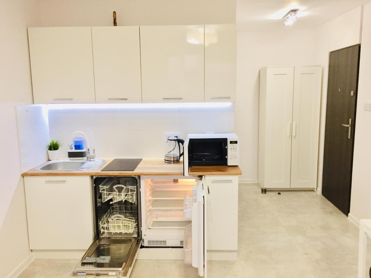 One-Bedroom Apartment - Photo 1