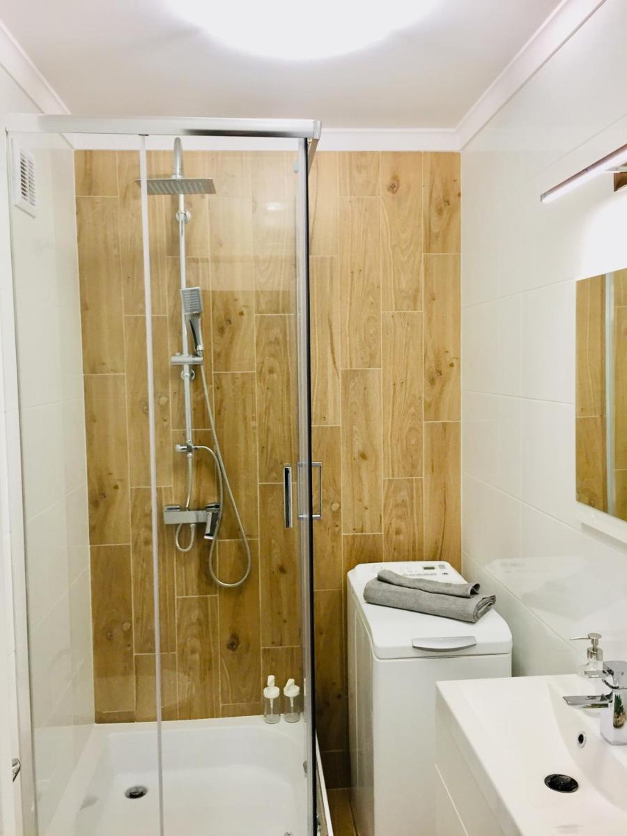 One-Bedroom Apartment - Photo 9