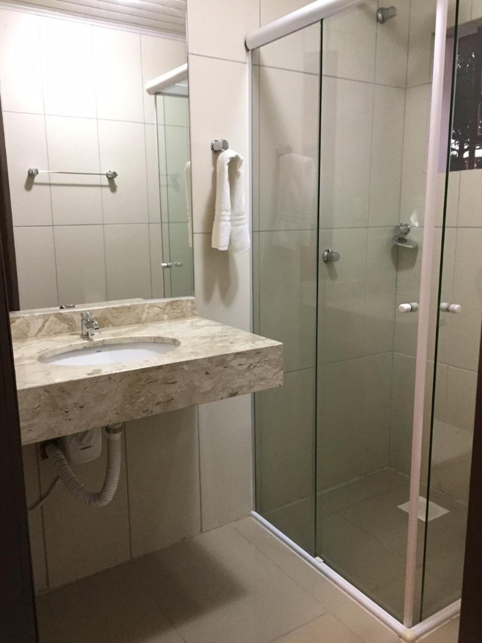 Standard Triple Room - Photo 7