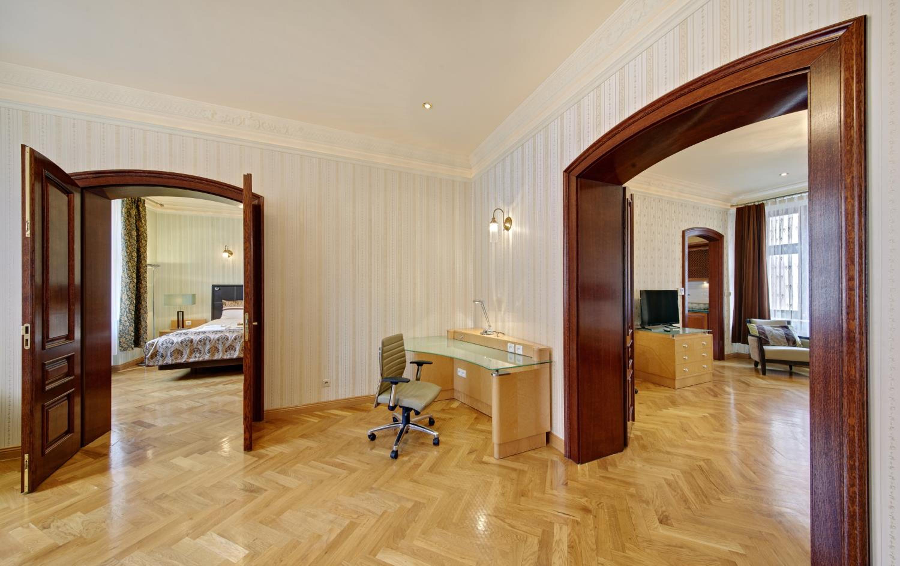 Deluxe Apartment - Photo 41