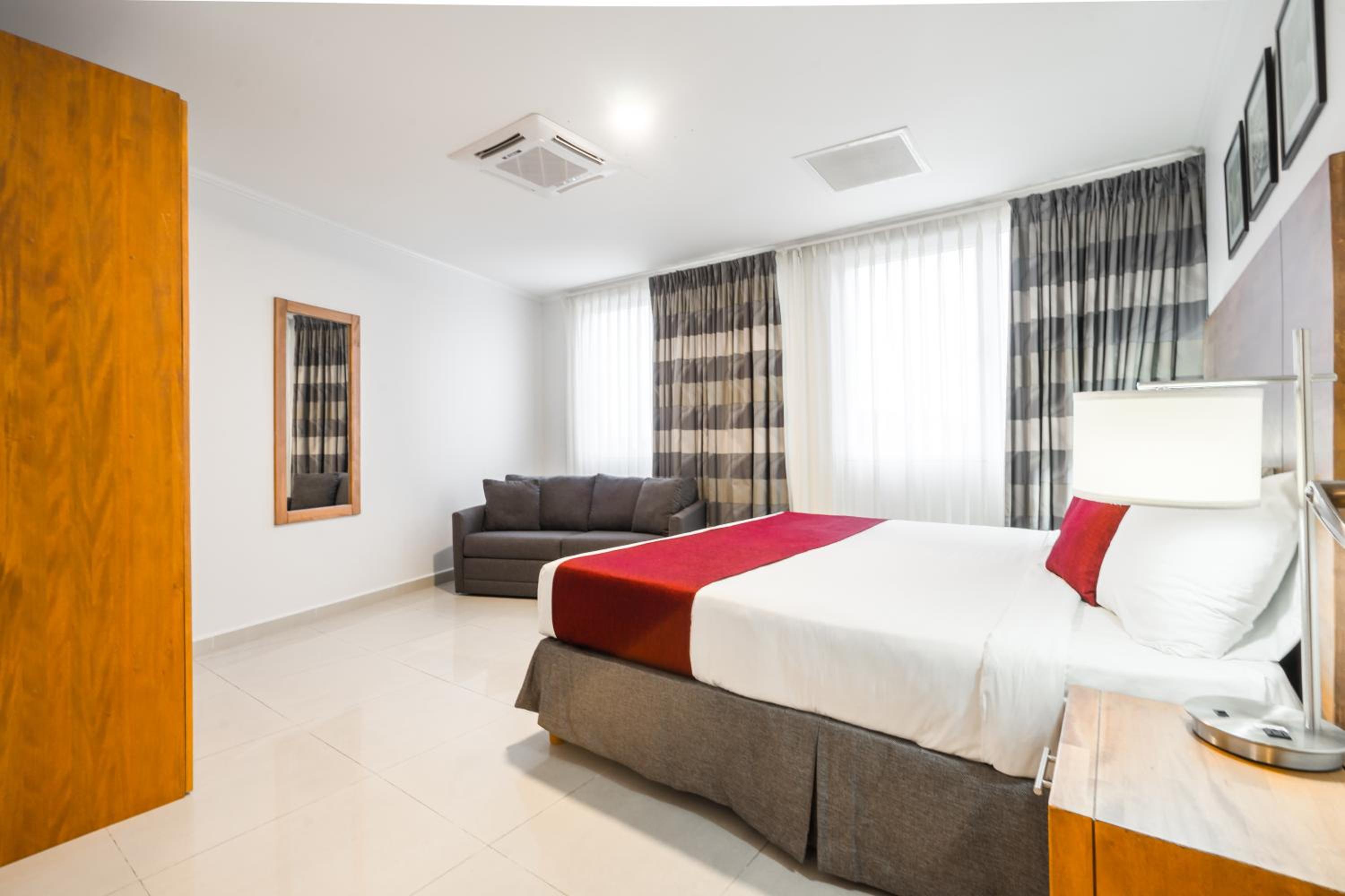Pietermaai Grand Suite with Kitchenette