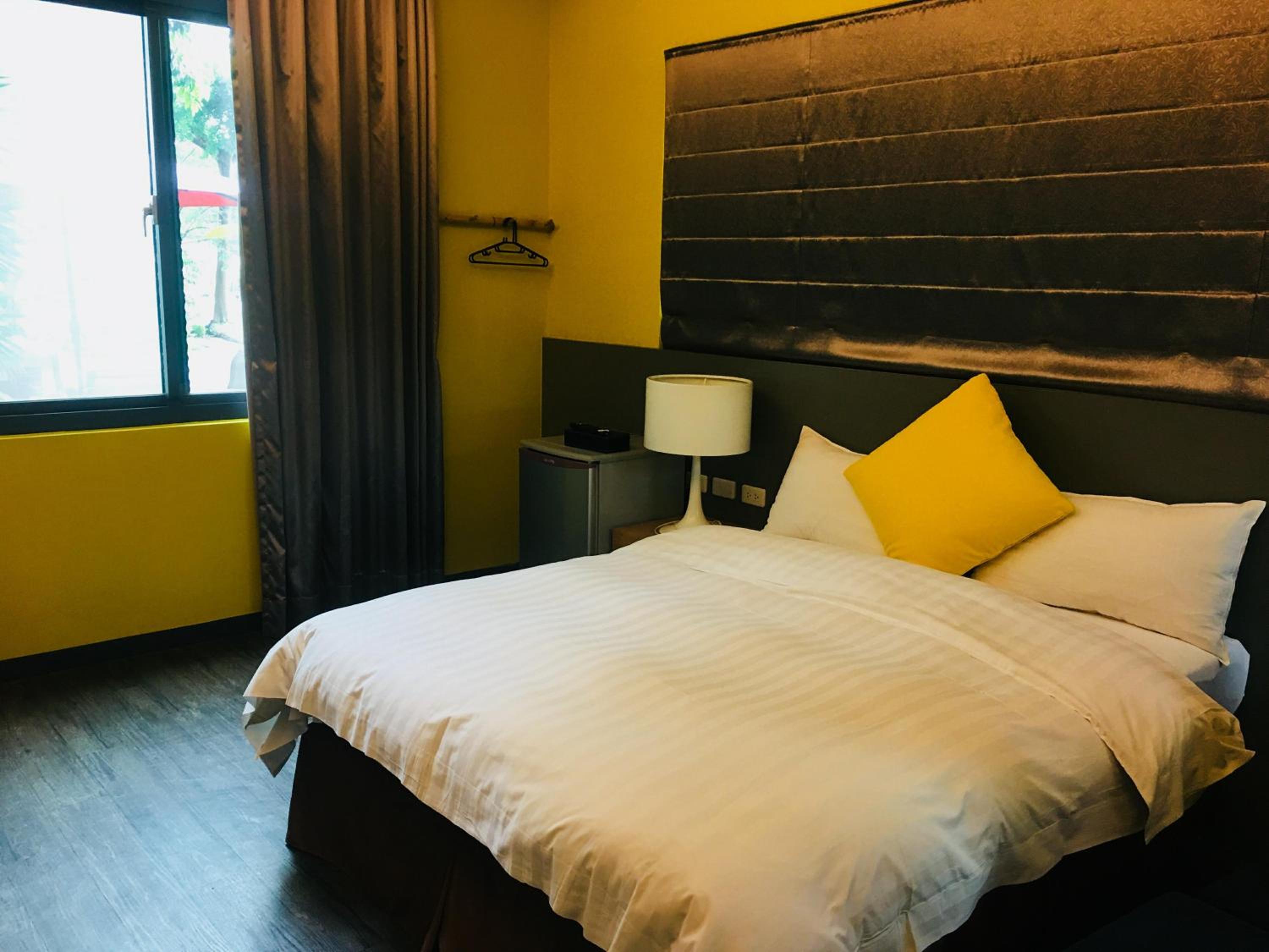Deluxe Double Room with Shower photo 2
